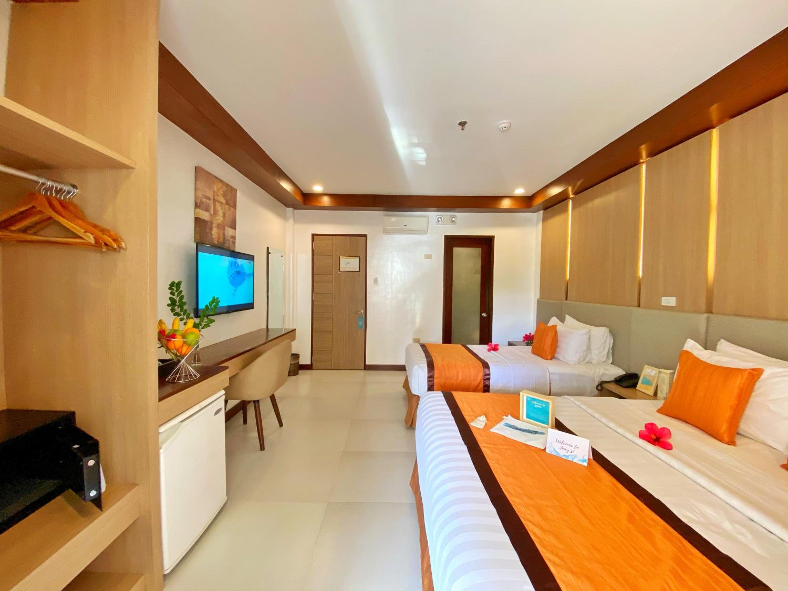 Superior Triple Room - Photo 7