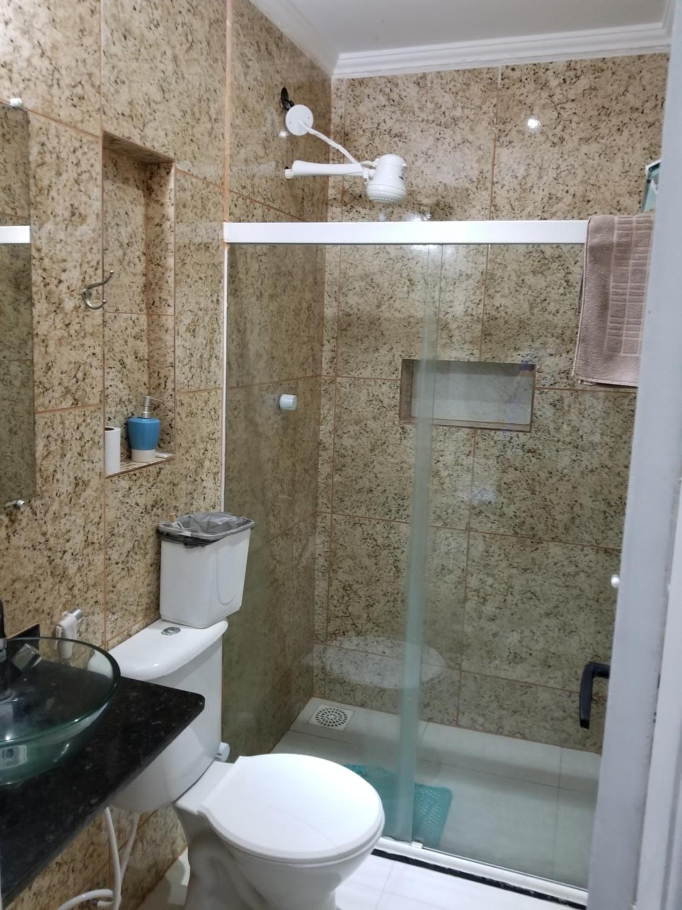 Triple Room with Bathroom - Photo 24