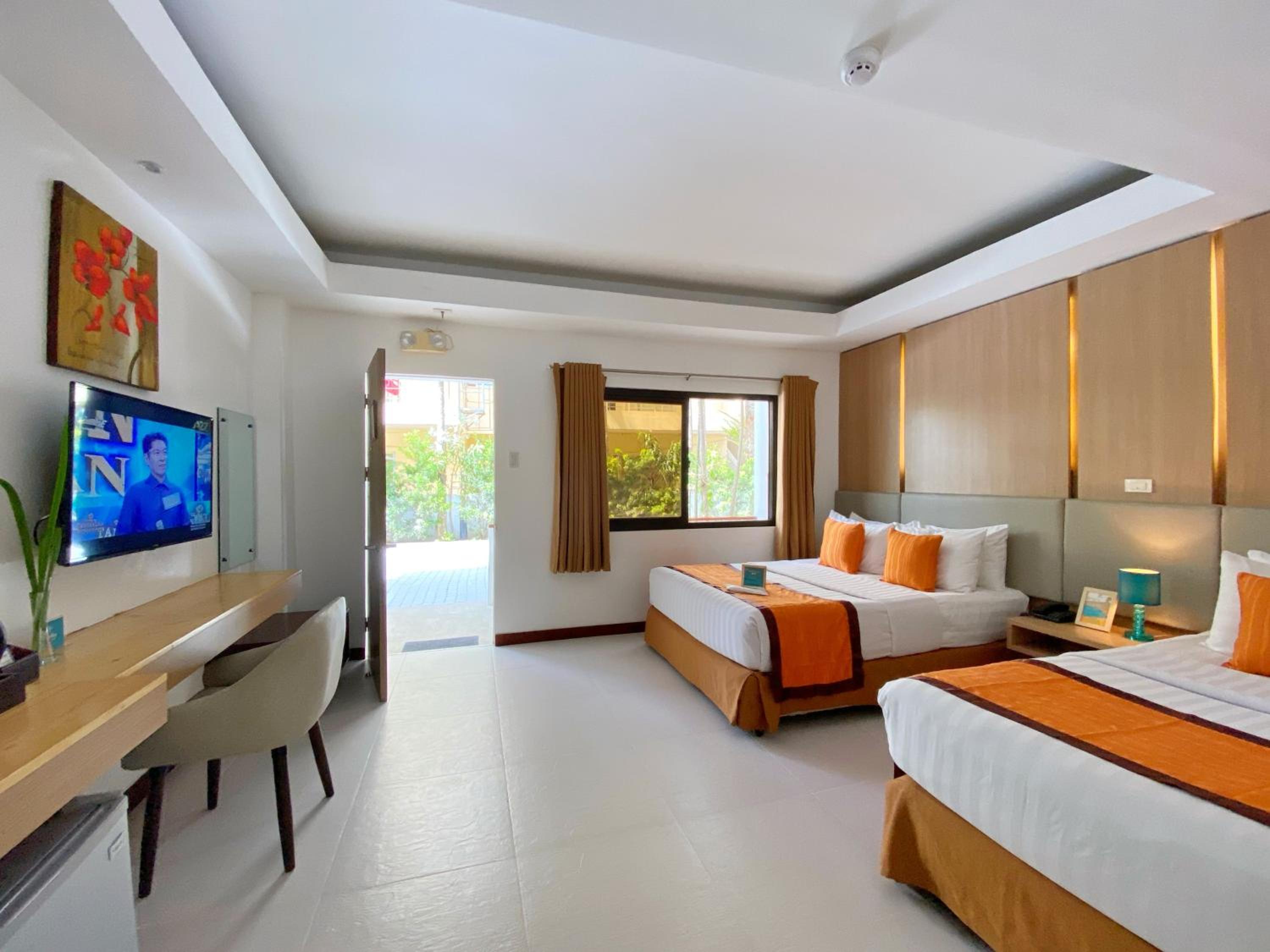 Superior Twin Room - Photo 13