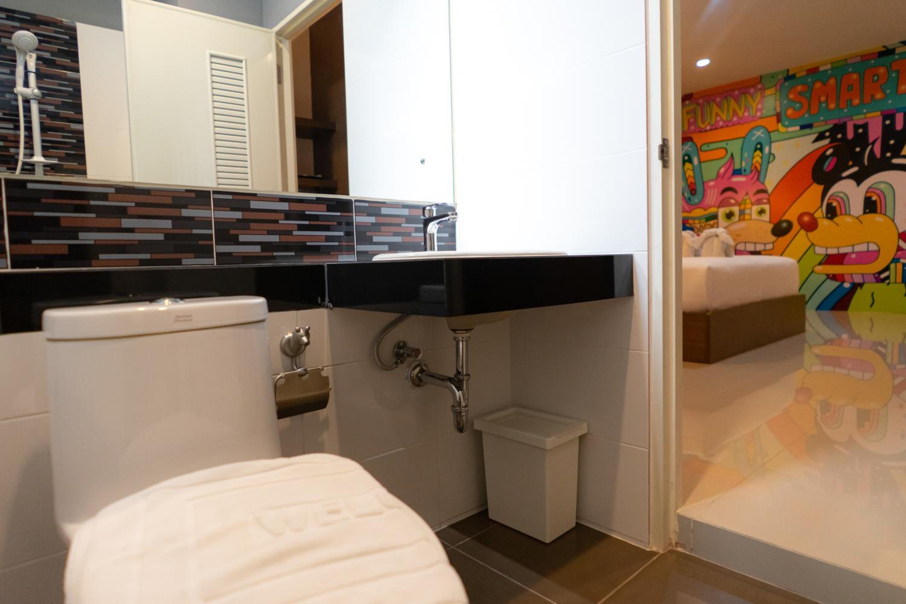 Deluxe Double Room - Photo 48