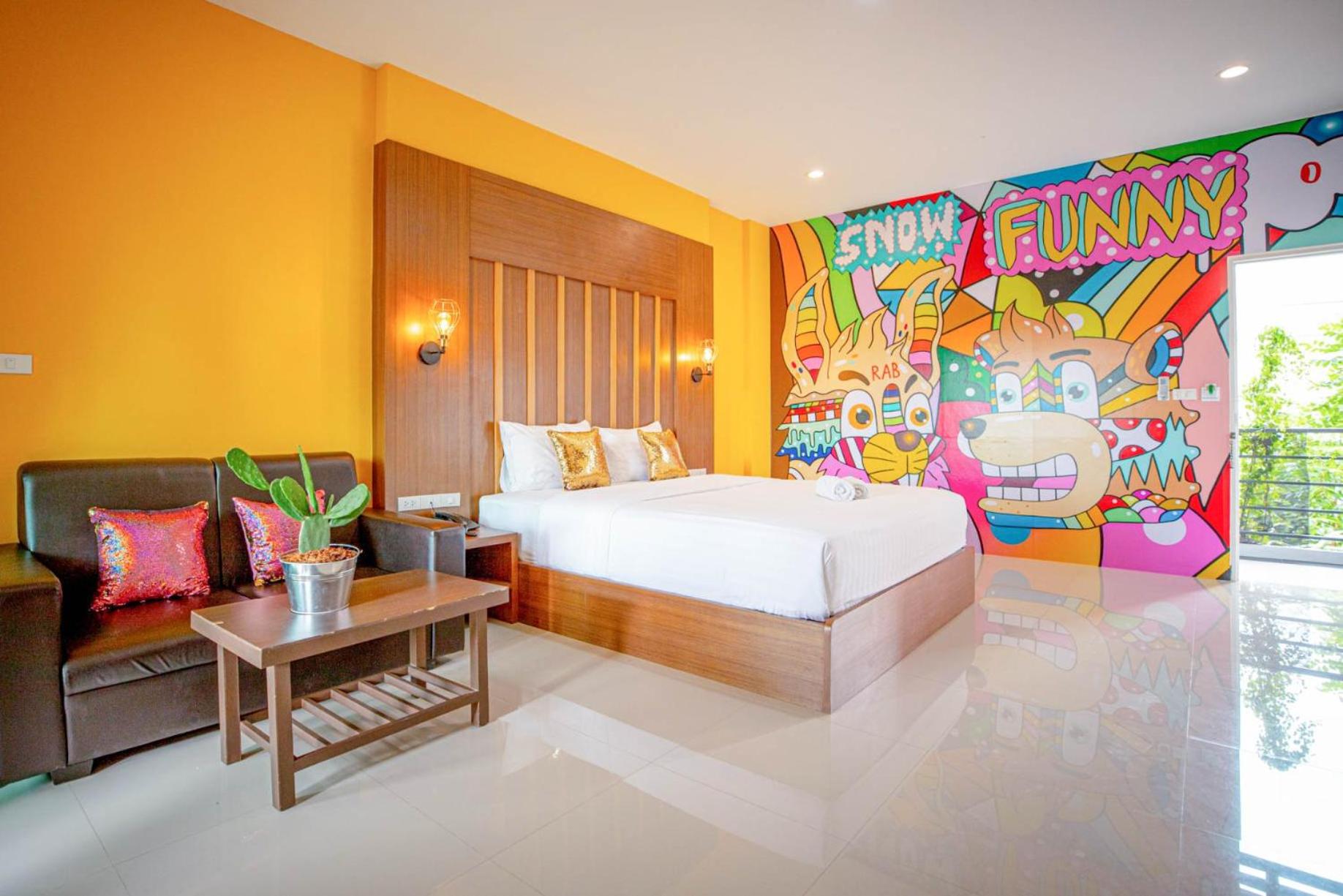 Deluxe Double Room - Photo 10