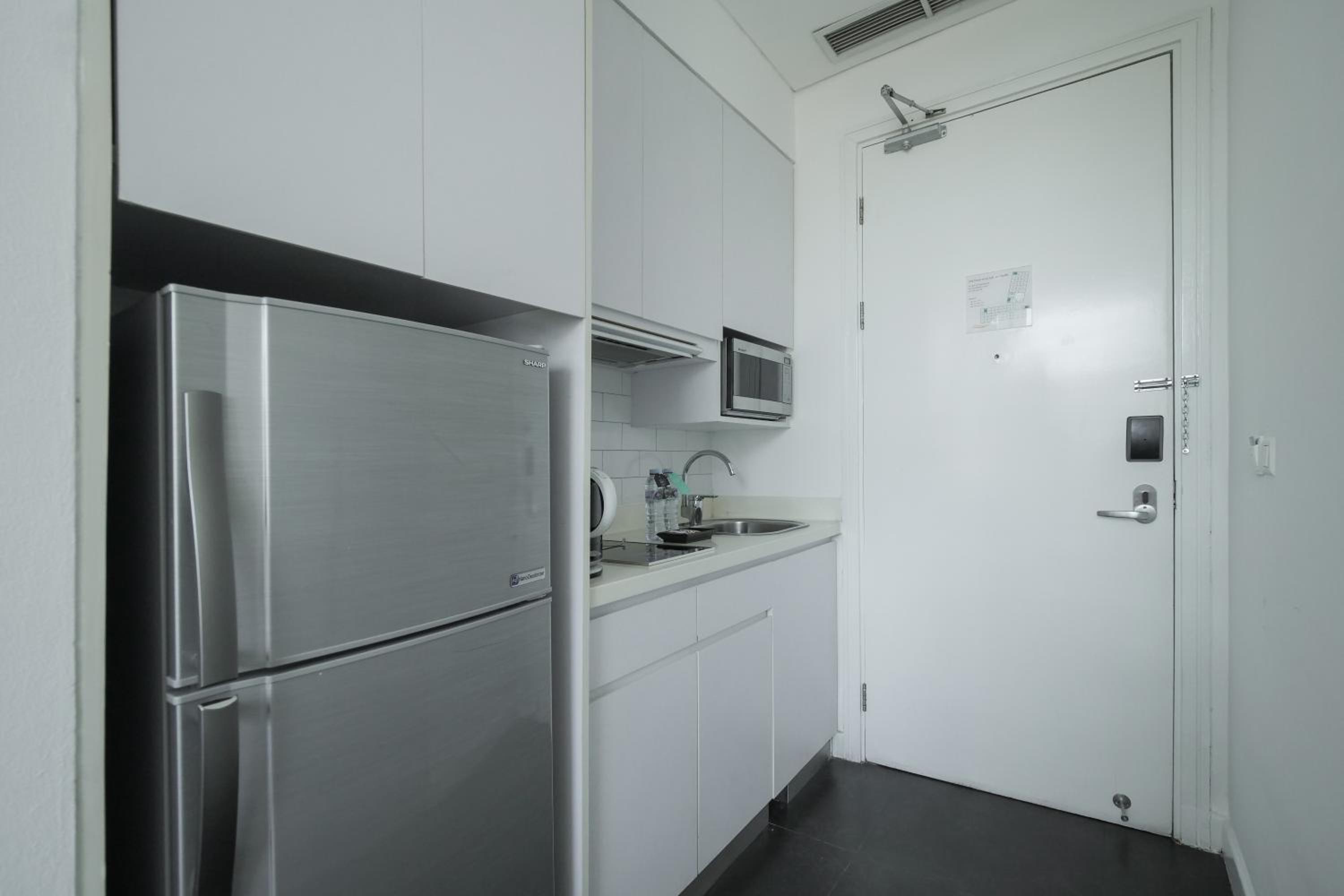 One-Bedroom Executive - Photo 2