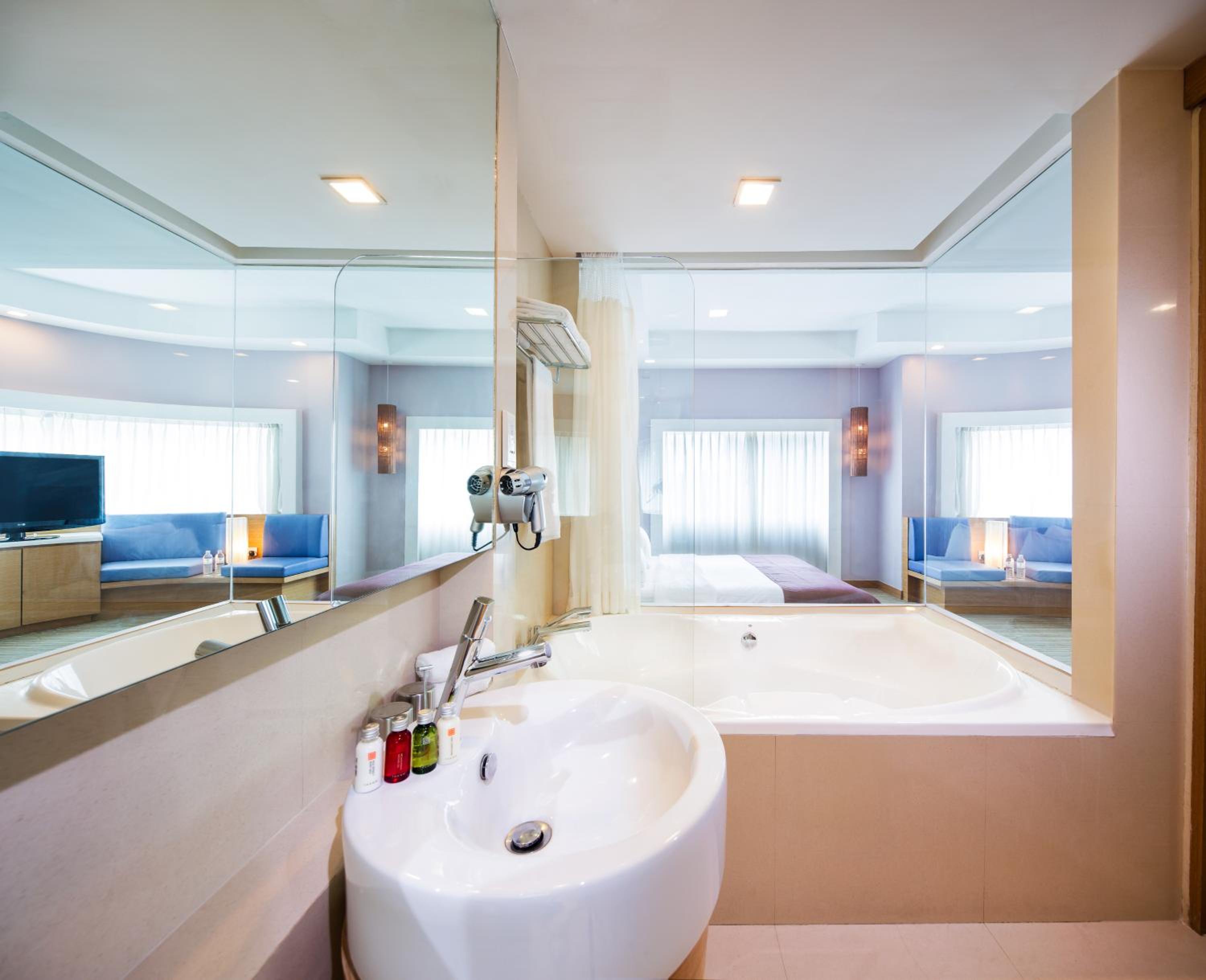 Suite Room photo 2