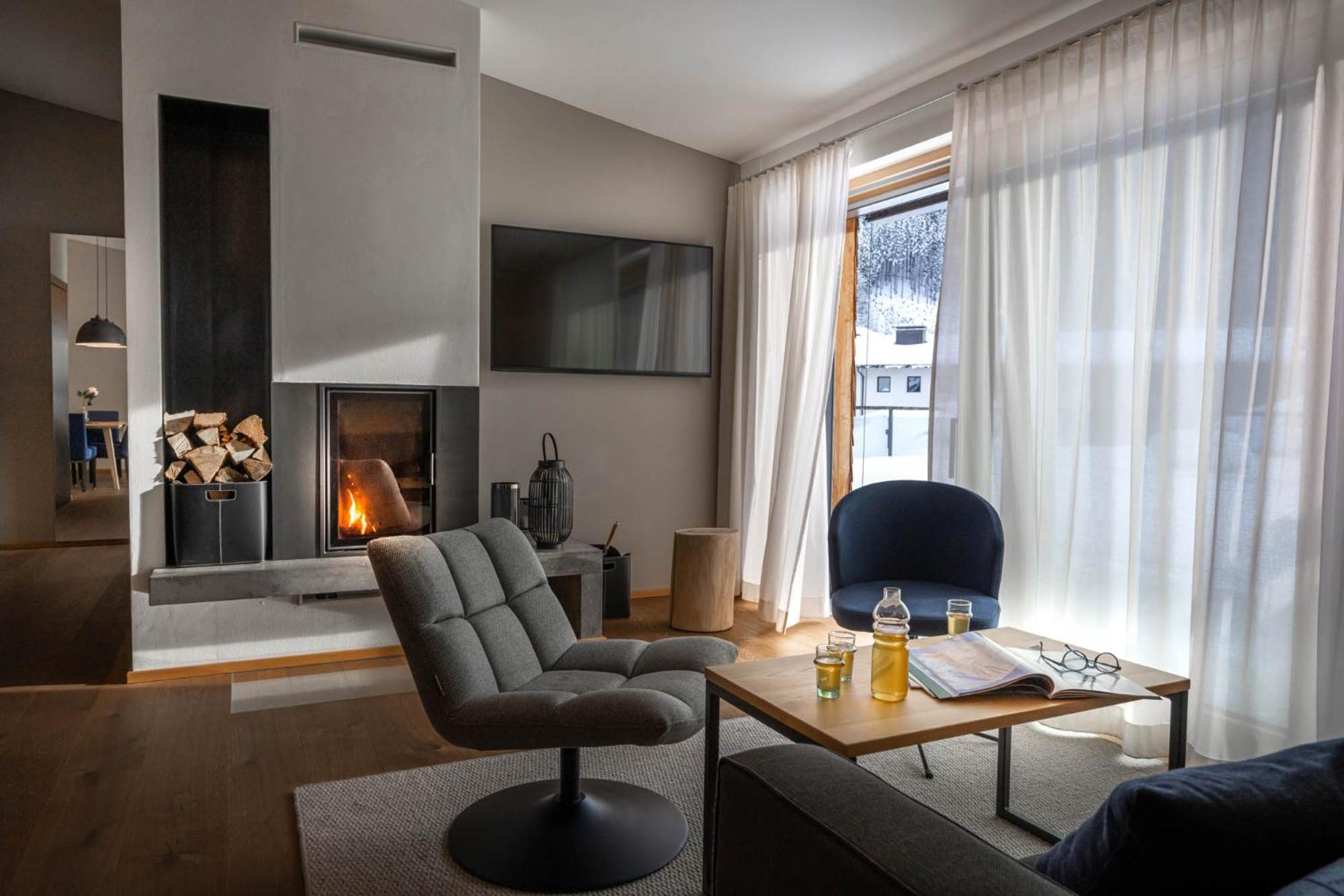 Three-Bedroom Chalet photo 1