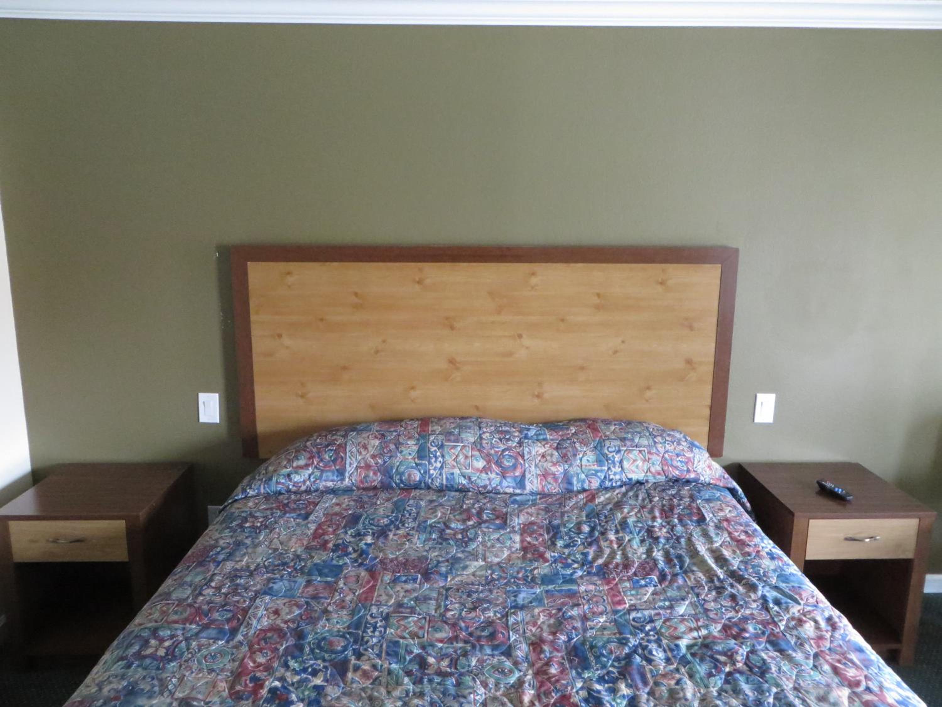 Standard King Room photo 3