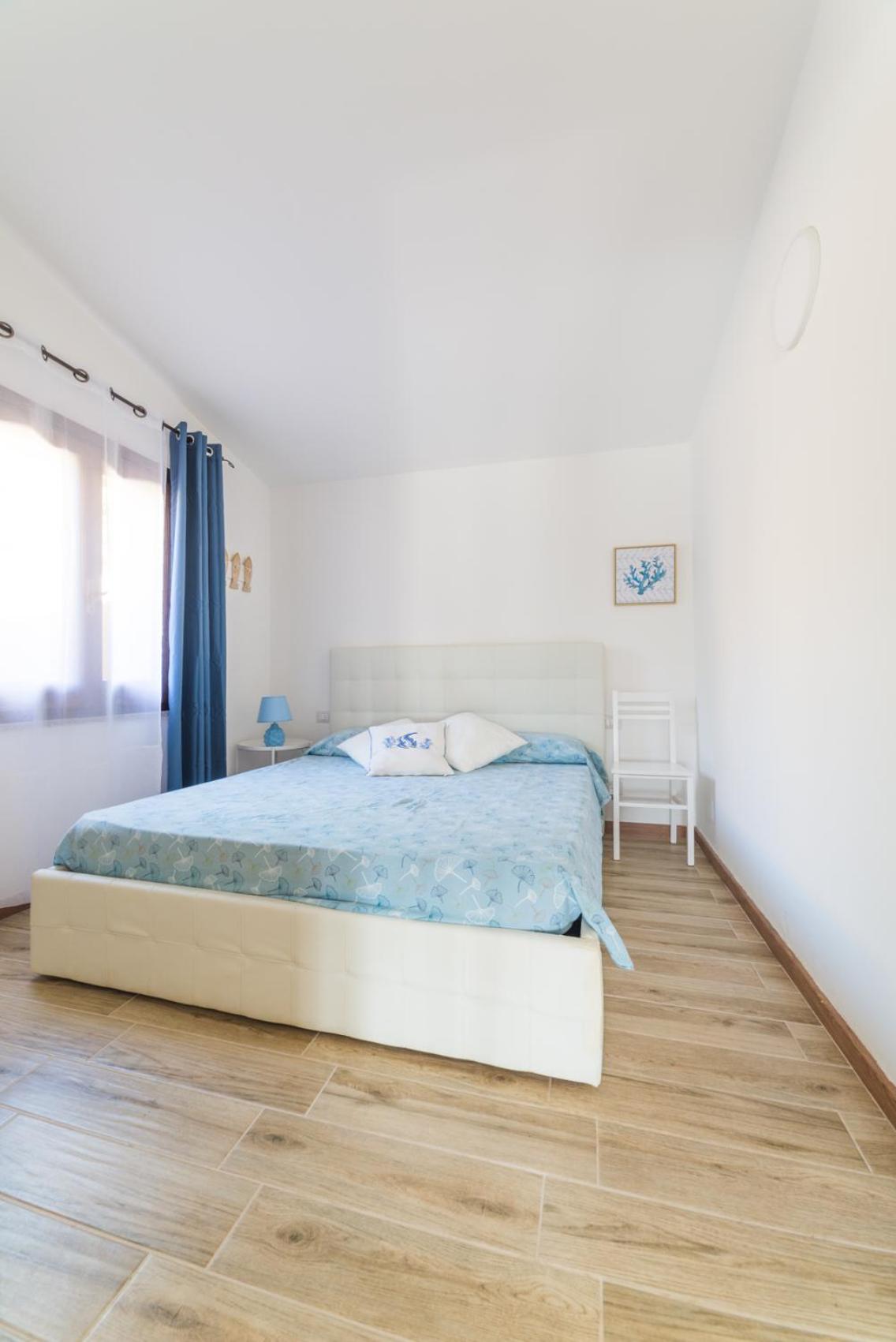 Two-Bedroom Villa - Photo 2