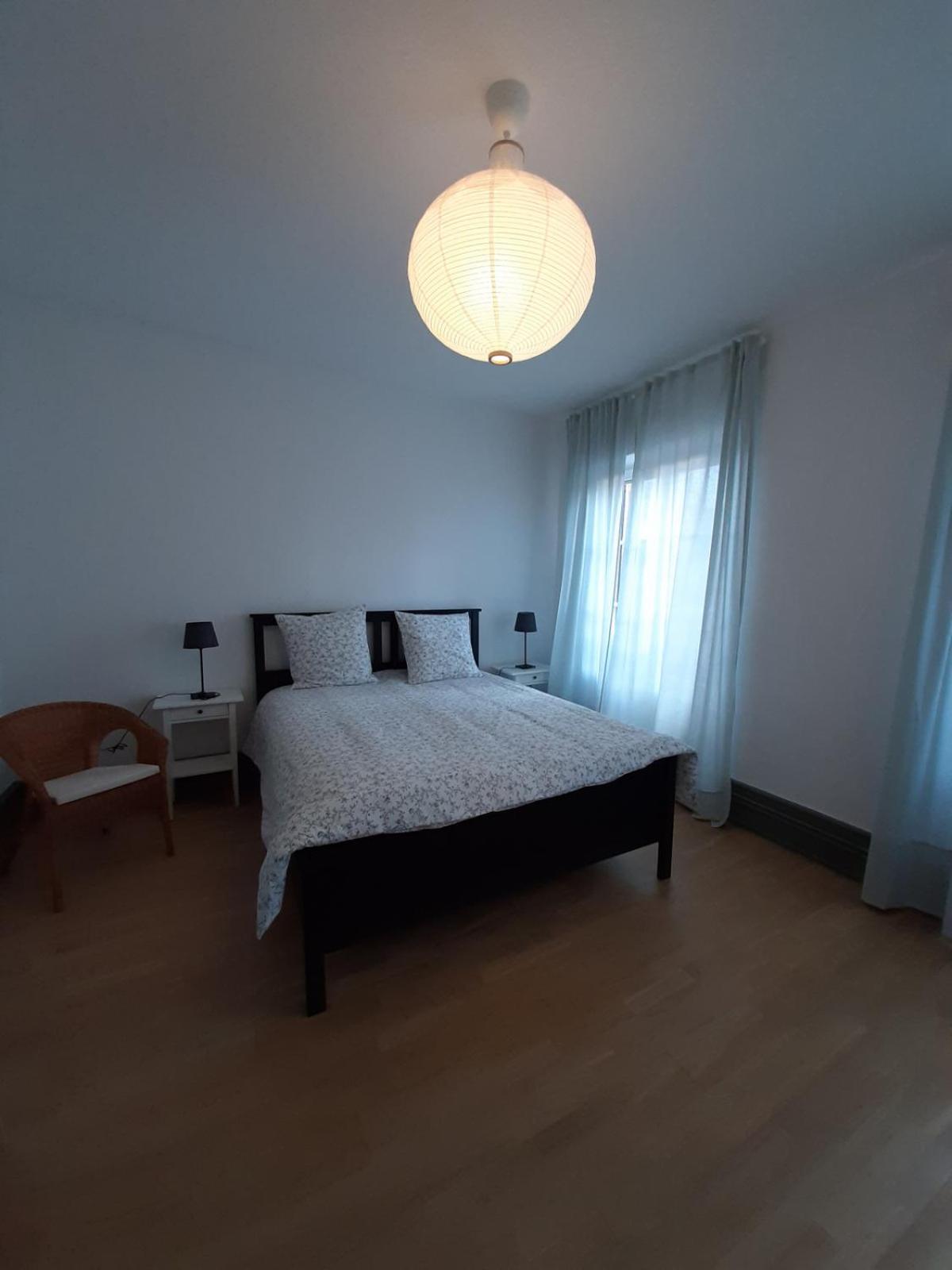 One-Bedroom Apartment - Photo 3