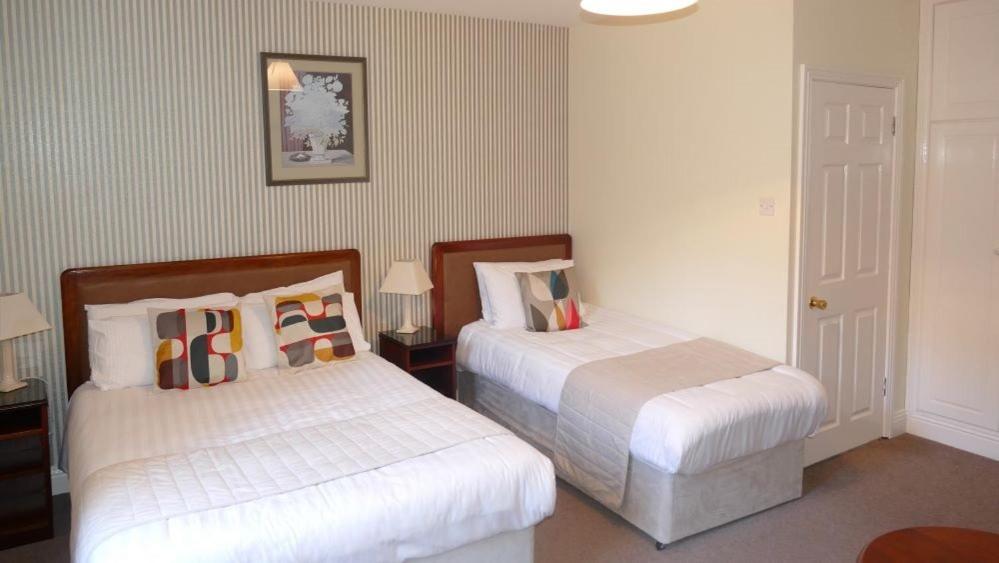 Standard Double or Twin Room photo 2