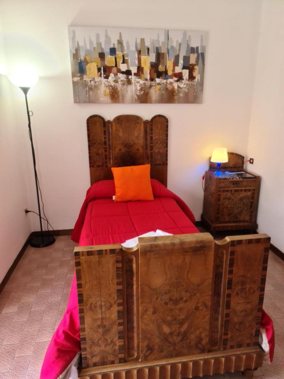 Single Room photo 3