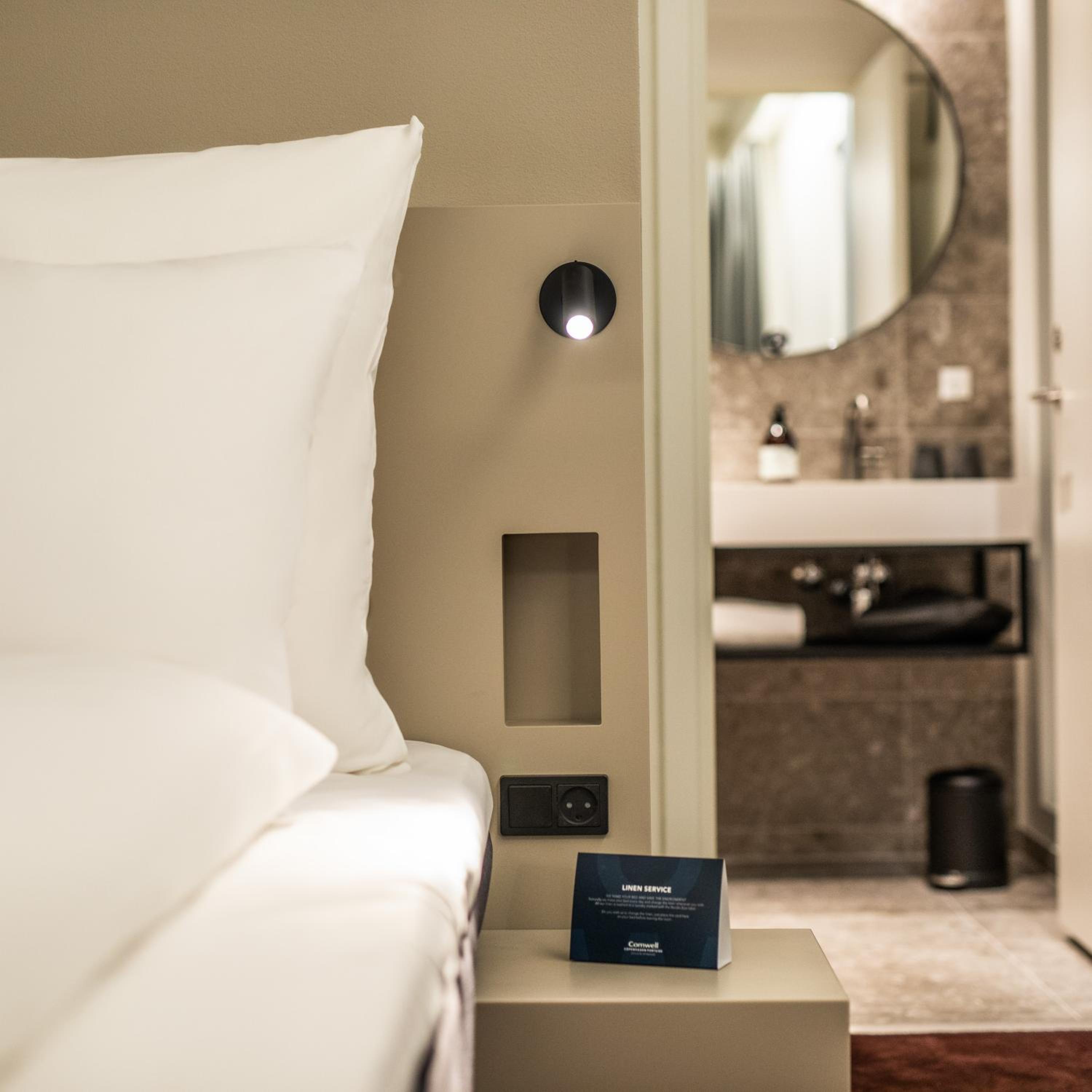 Suite - Photo 3