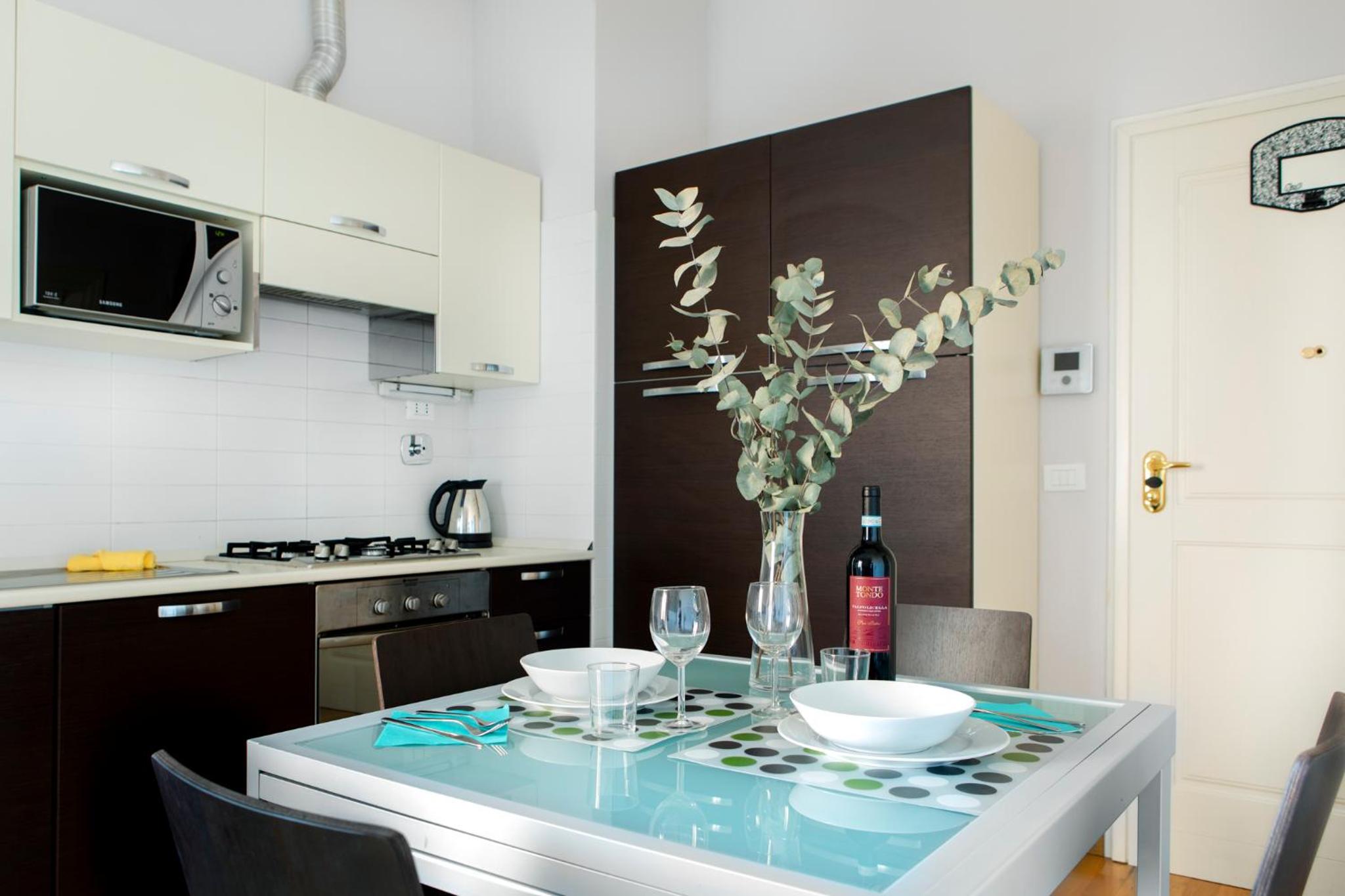 Apartment with Balcony - Photo 11