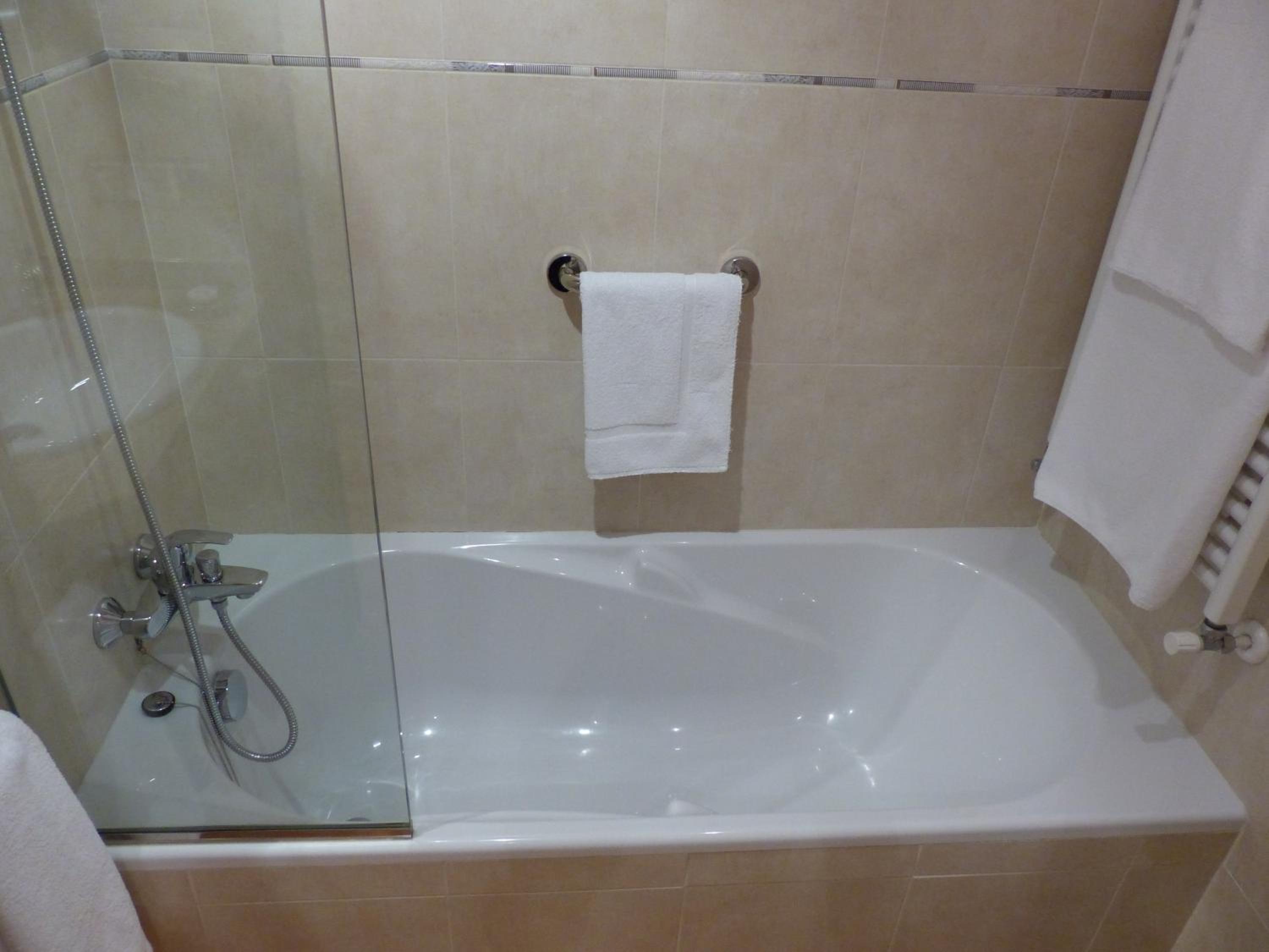 Single Room photo 2