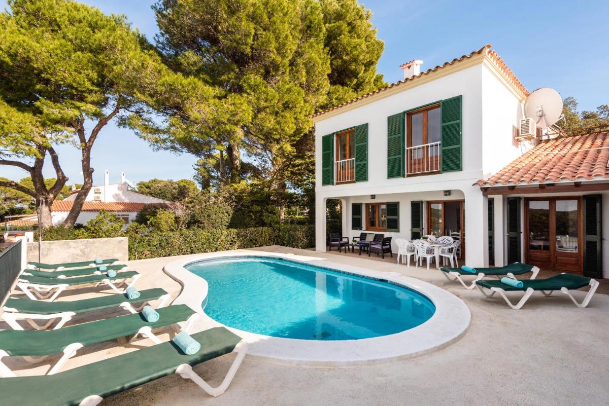 Villa with Sea View photo 3