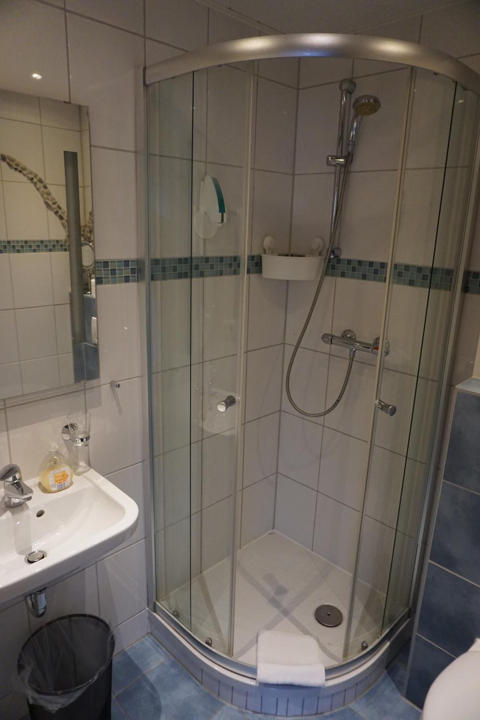 Double Room - Photo 20