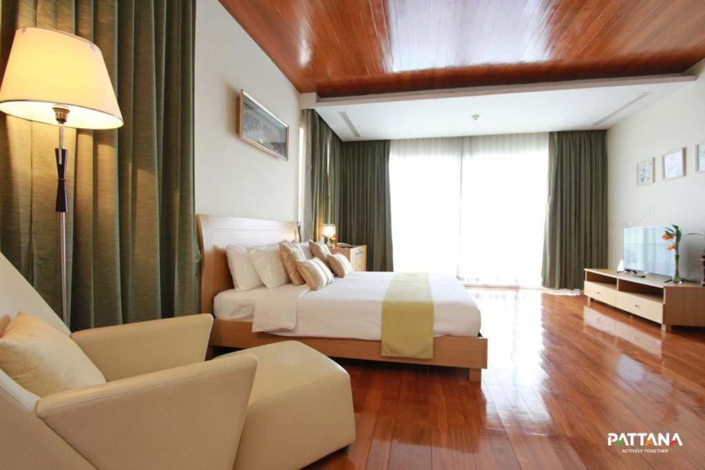 Junior Suite King Bed
