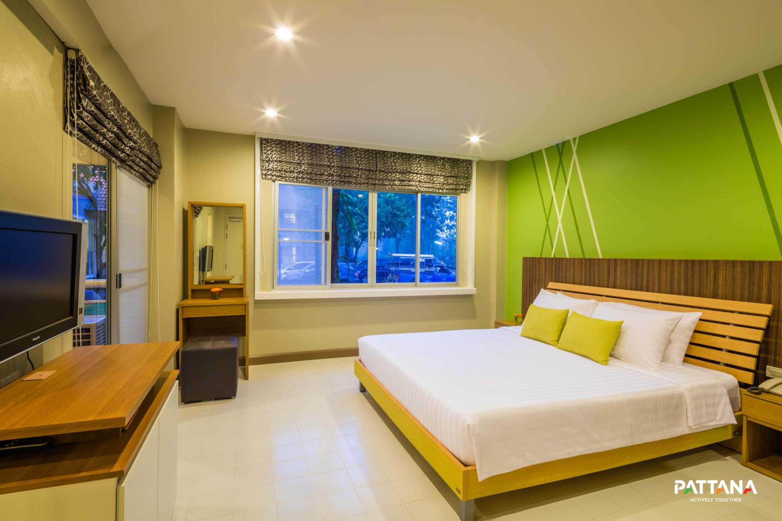 Standard King Room