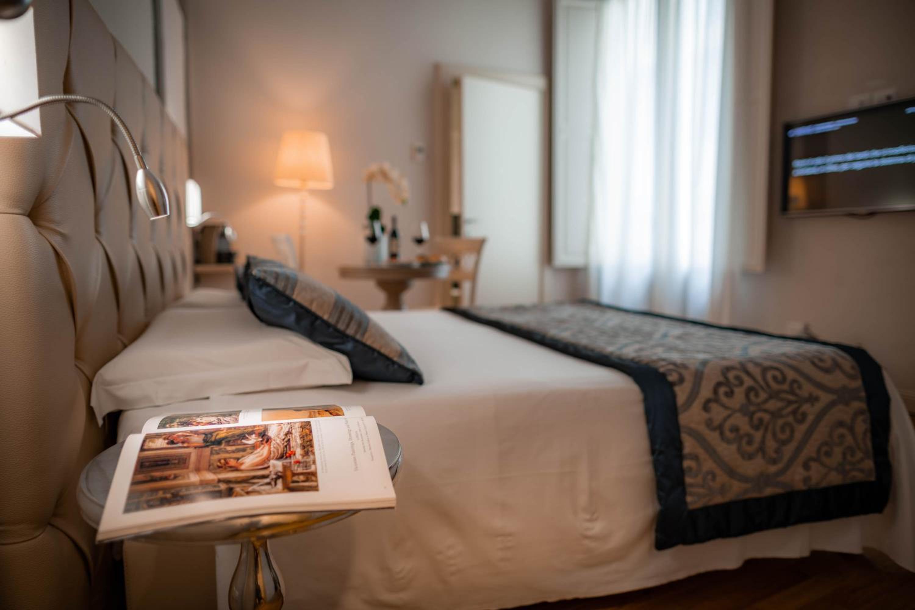 Double Room — the supplier's photographs — photo 6