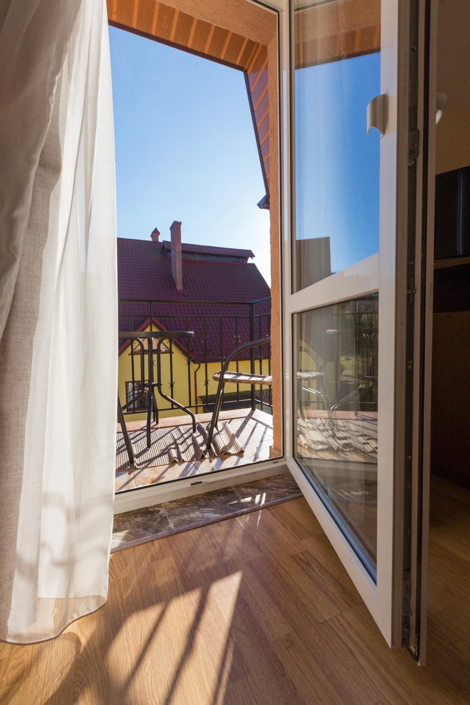 Suite with Balcony photo 3