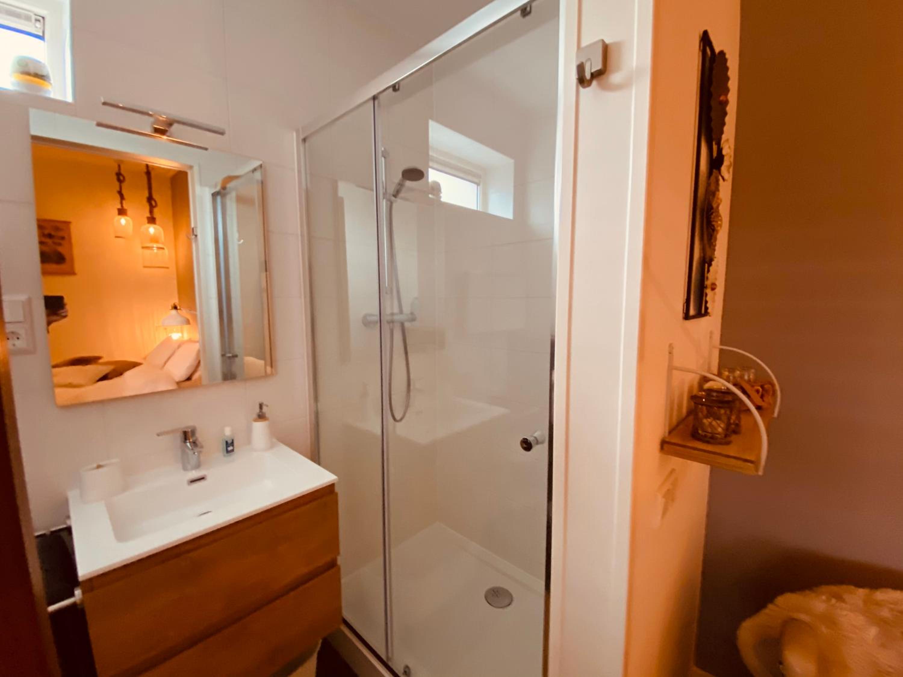 Deluxe Queen Room photo 2