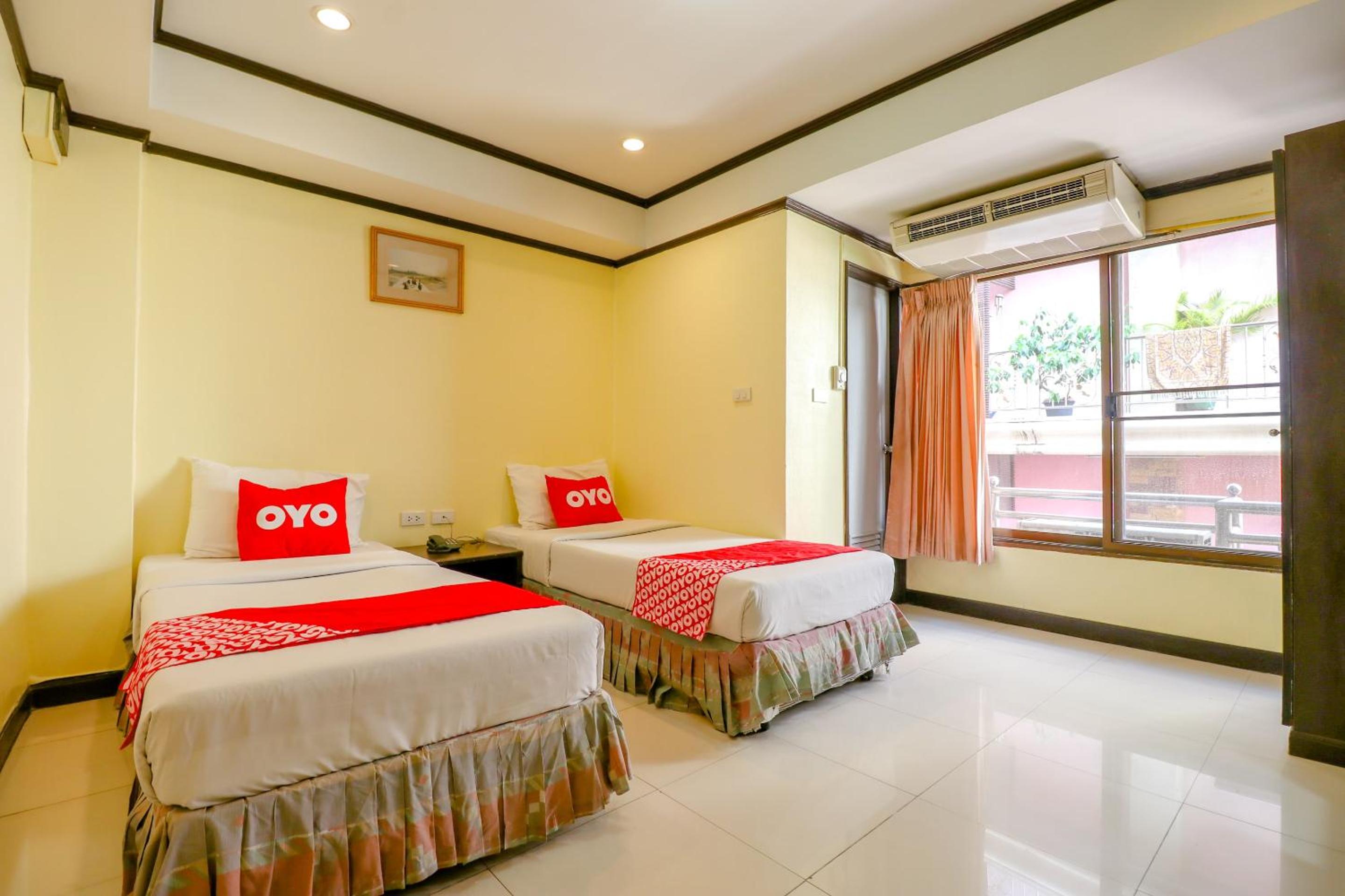 Superior Twin Room photo 2