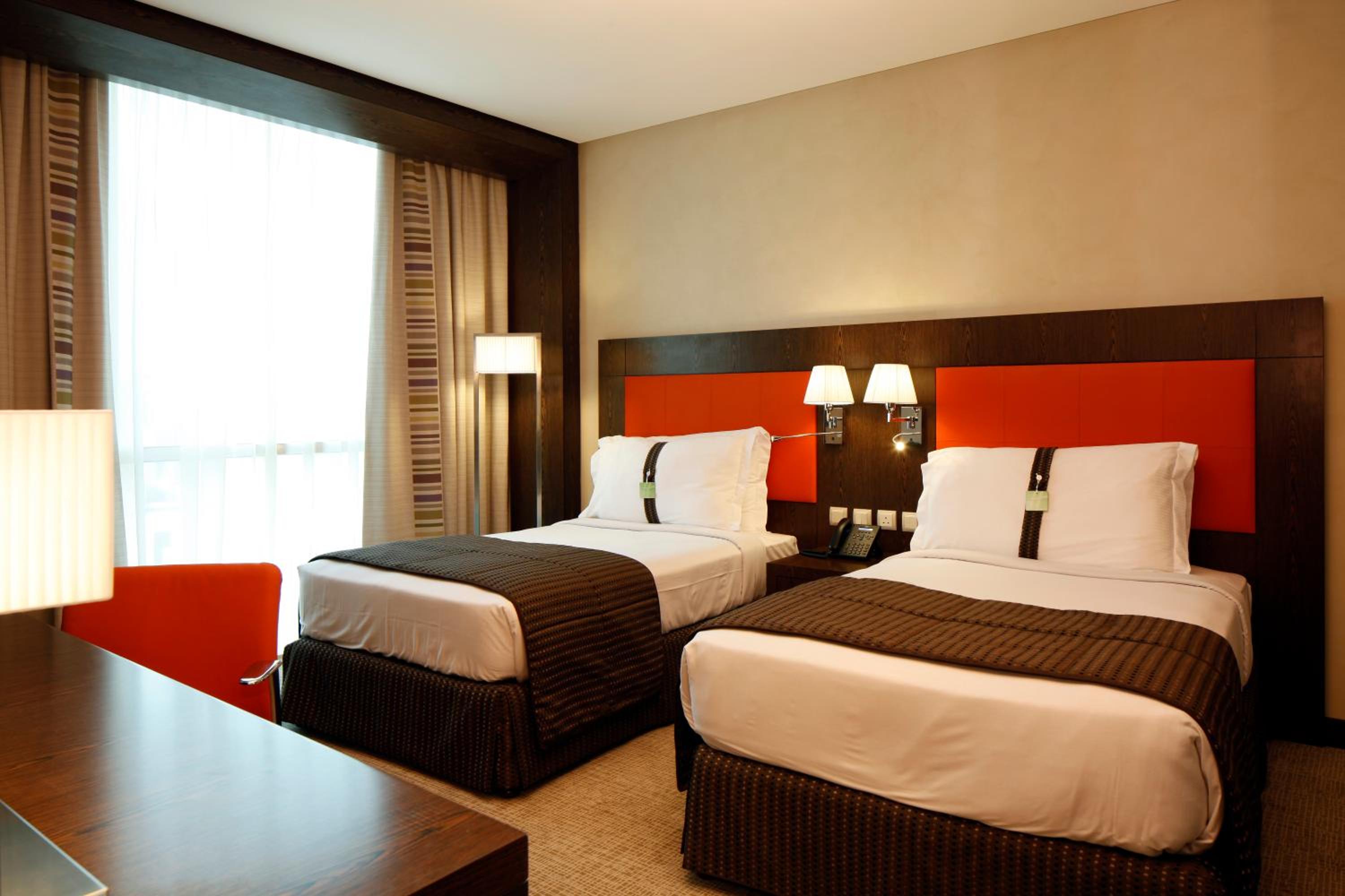 Standard Room with Two Single Beds - Photo 7