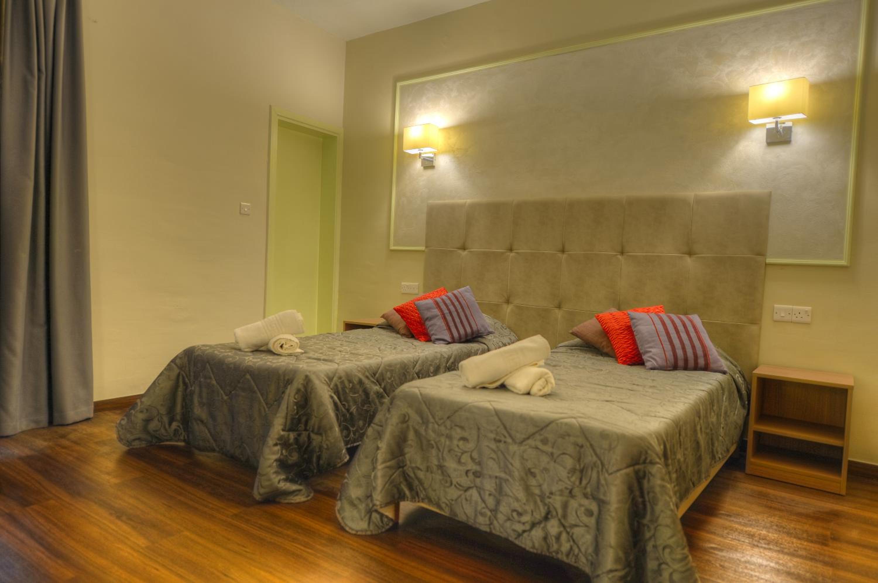 Economy Double or Twin Room - Photo 3