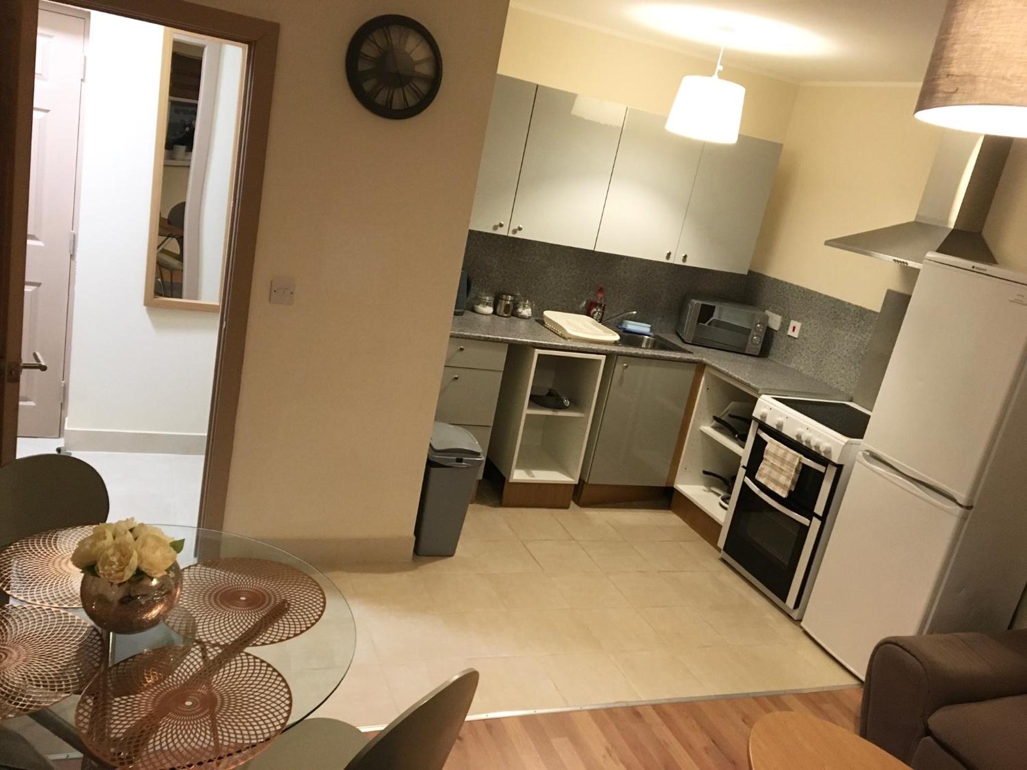 Apartment - Photo 3