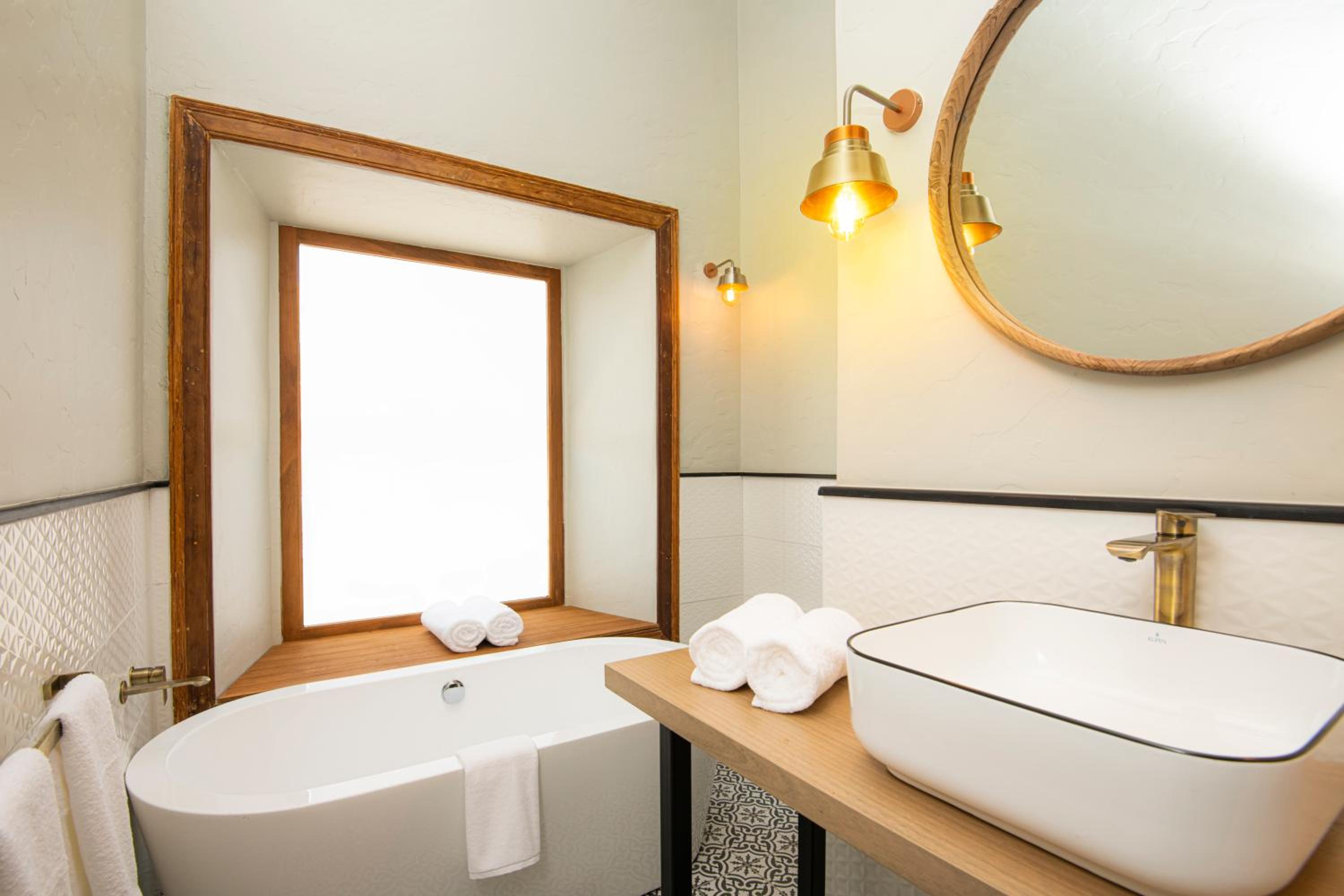 Triple Room with Bath photo 2
