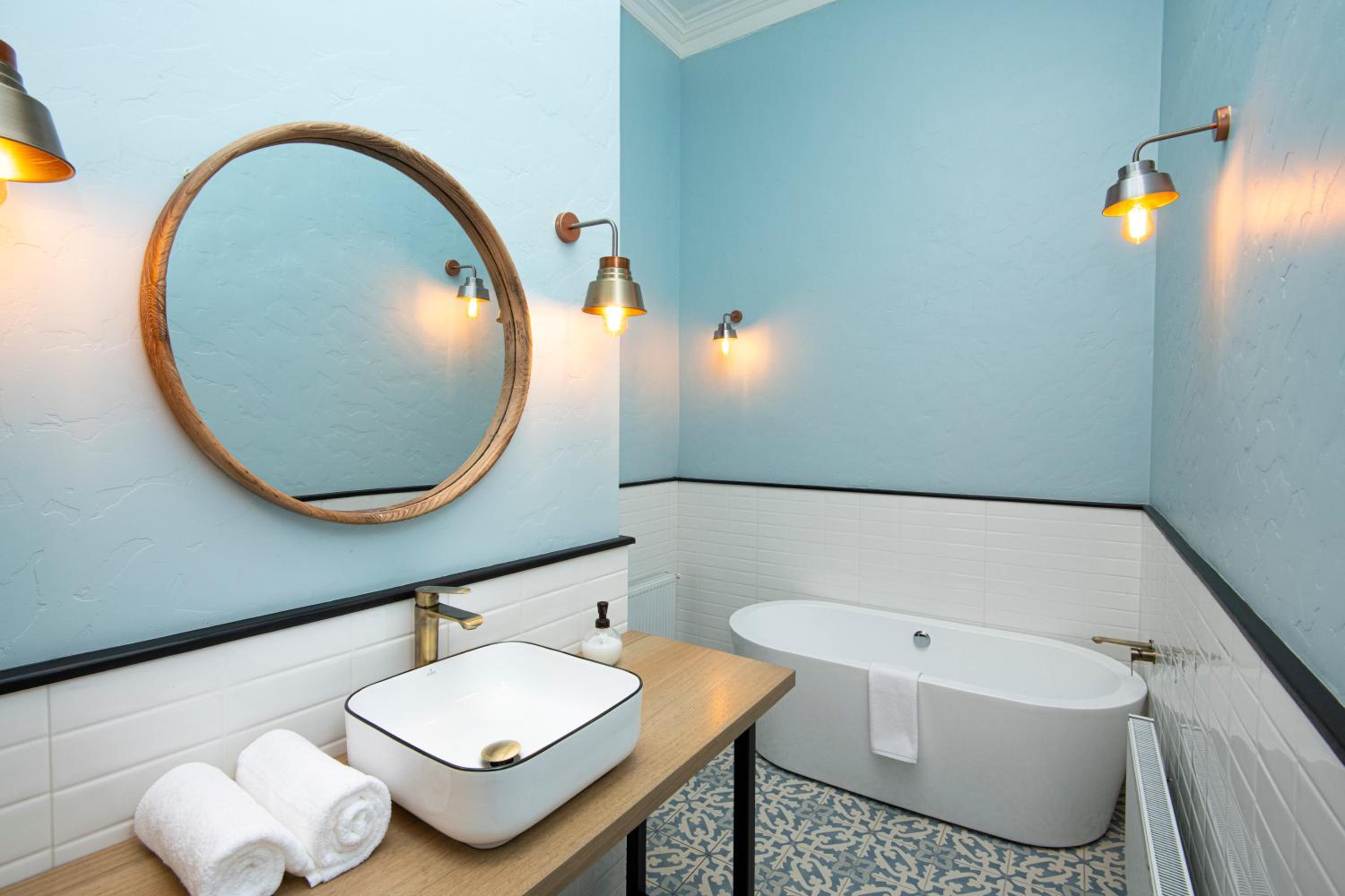 Triple Room with Bath photo 3