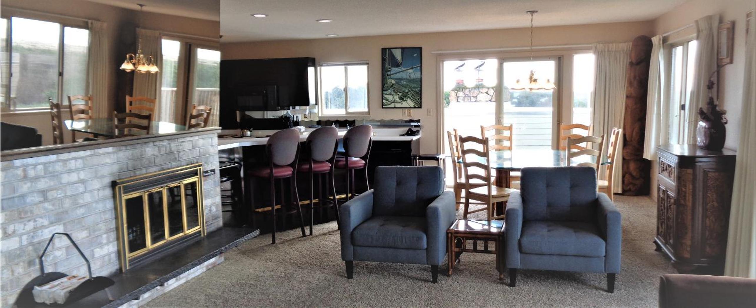 2 Bedroom, 3 Queens, Non-View, Dog Friendly photo 1