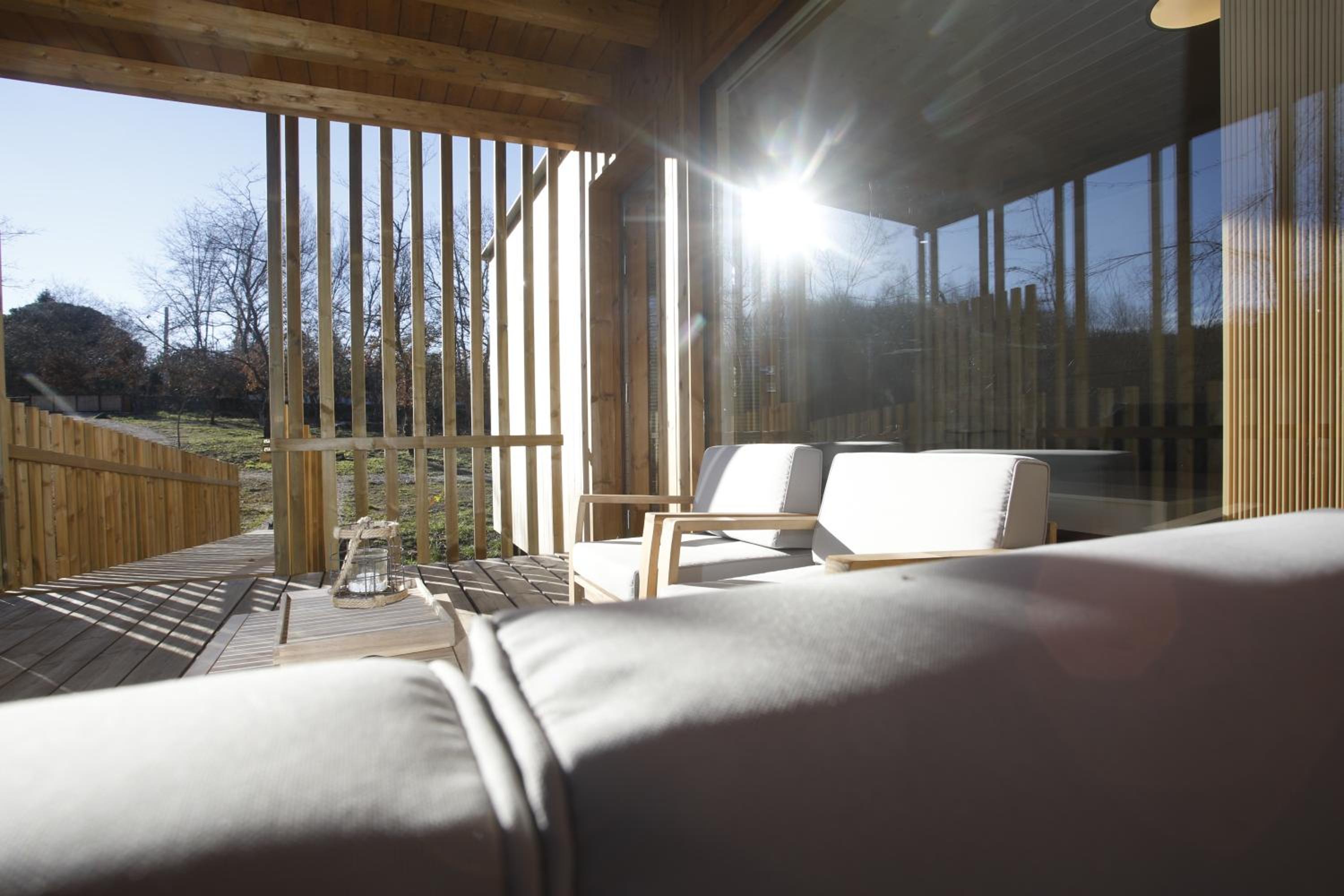 Apartment with Garden View - Photo 13