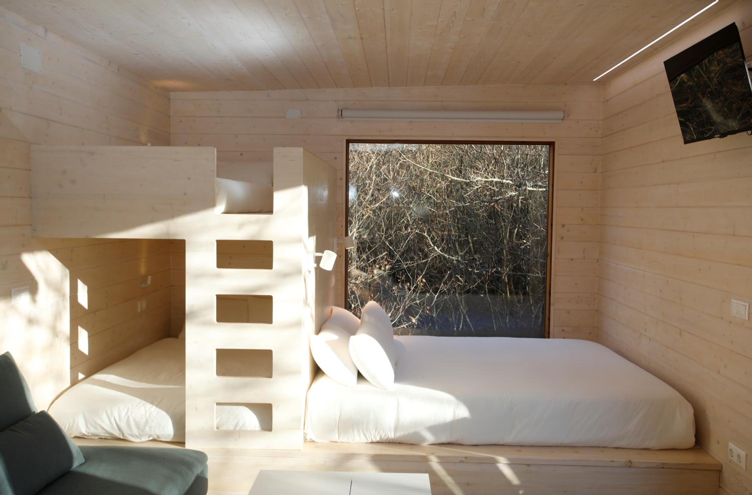 Studio Apartment - Photo 7