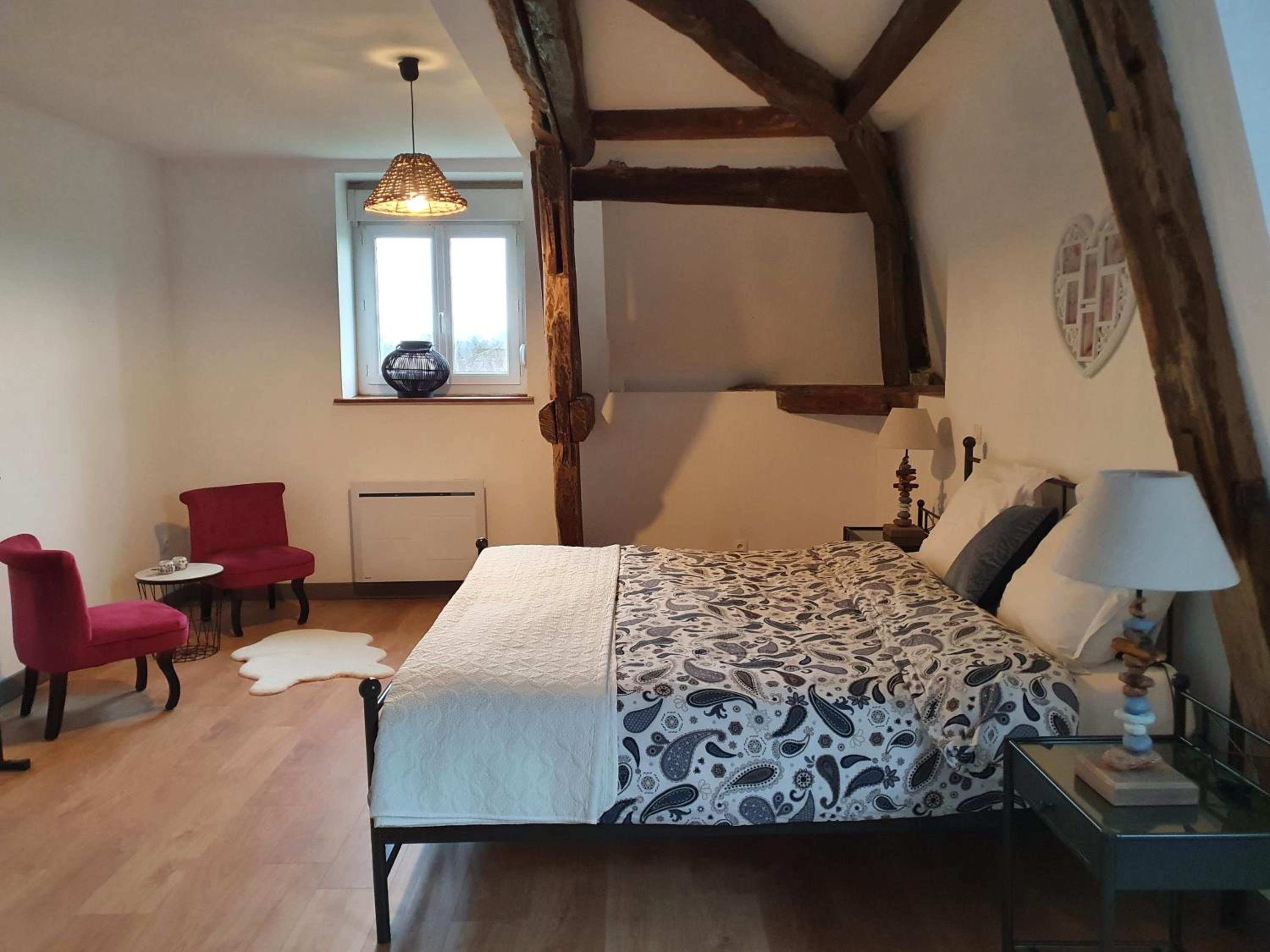 King Room with Garden View - Photo 9