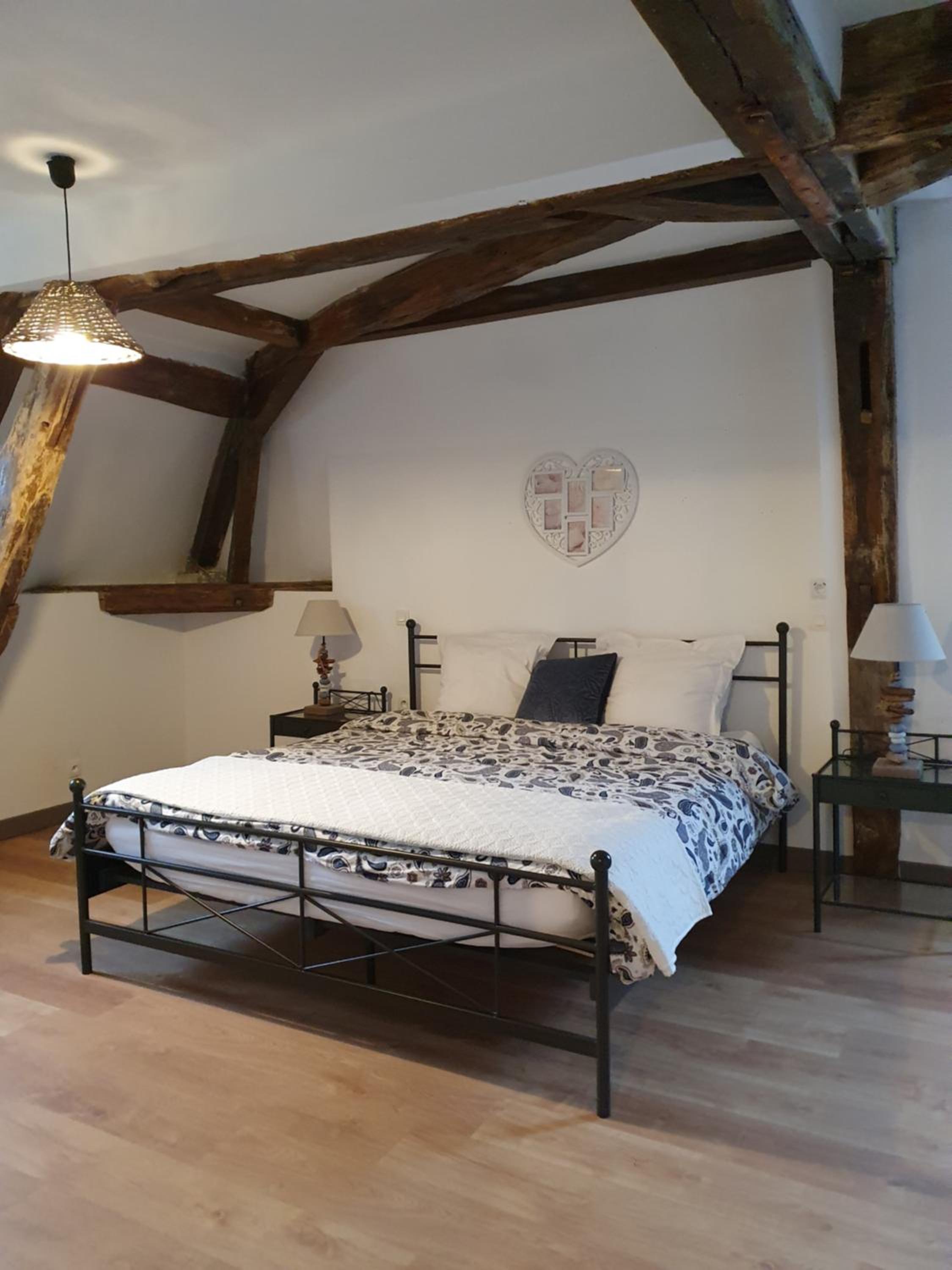 King Room with Garden View - Photo 10