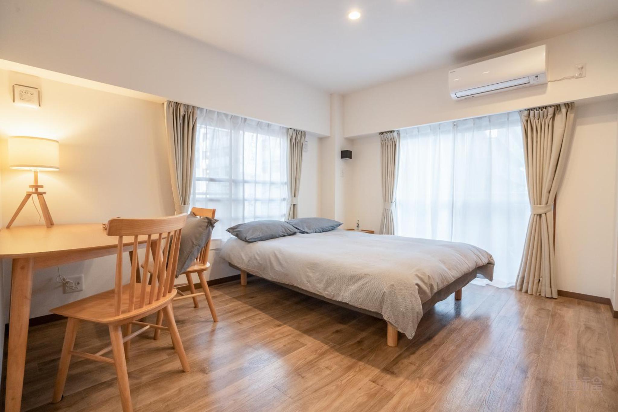 Studio Apartment photo 3