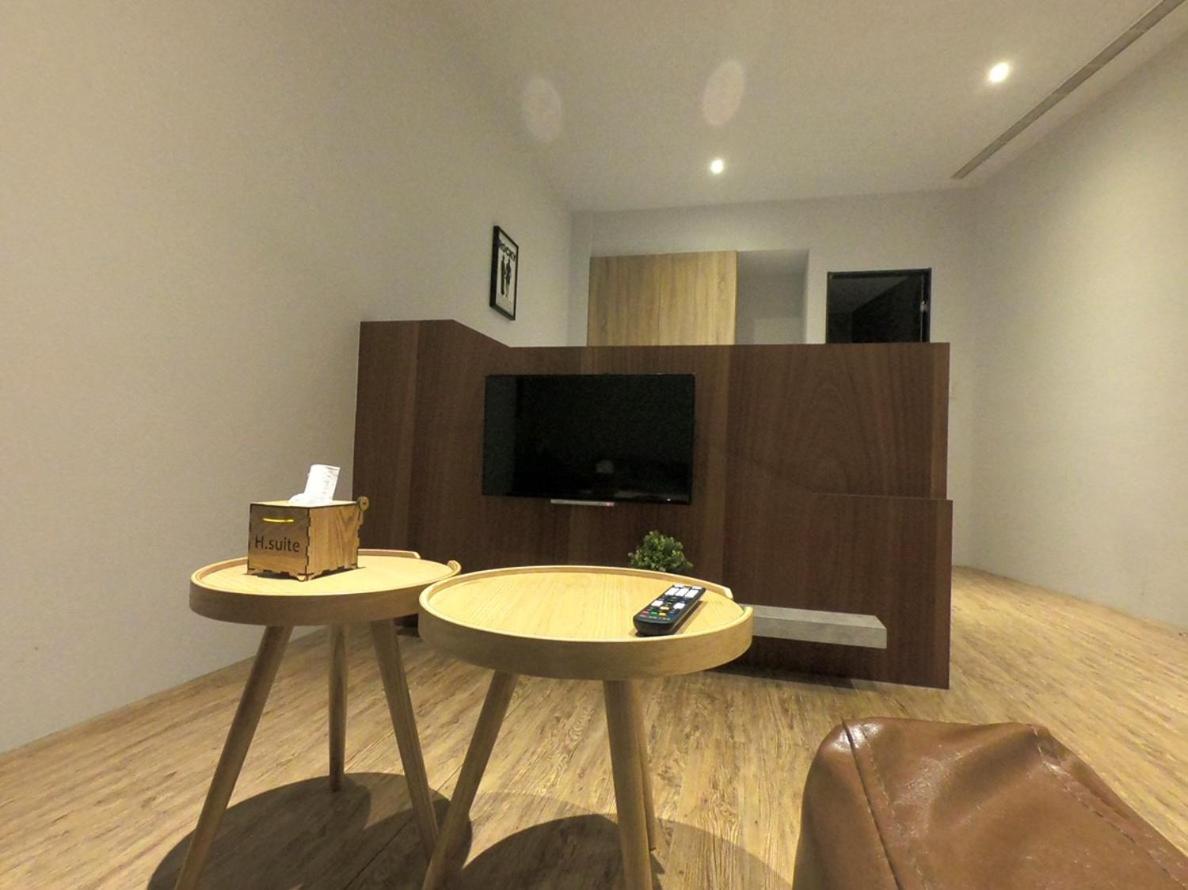 Apartment - Ground Floor photo 3