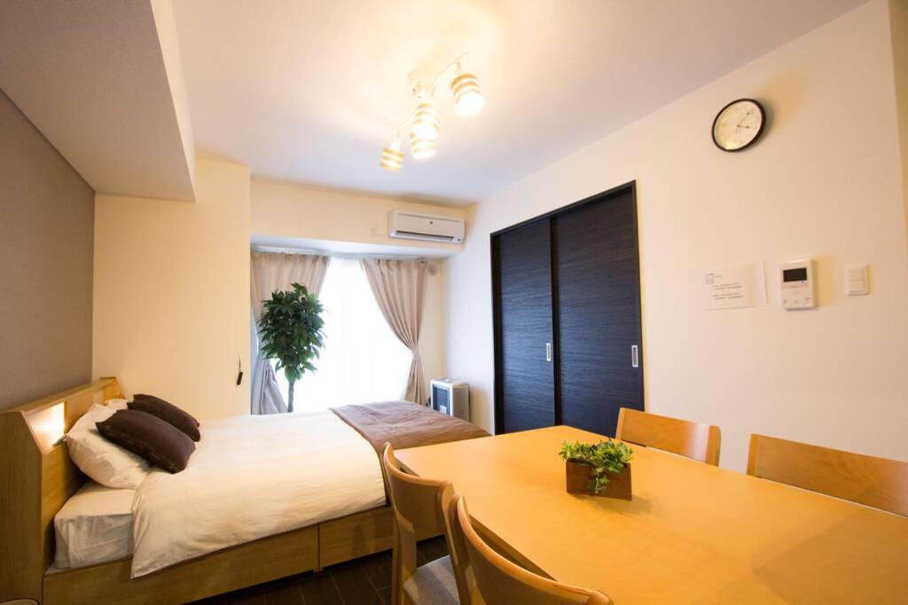 One-Bedroom Apartment - Photo 23