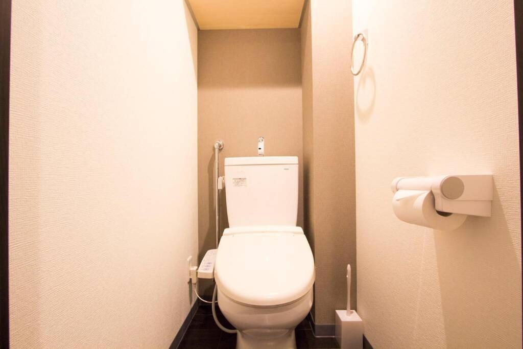 One-Bedroom Apartment - Photo 32
