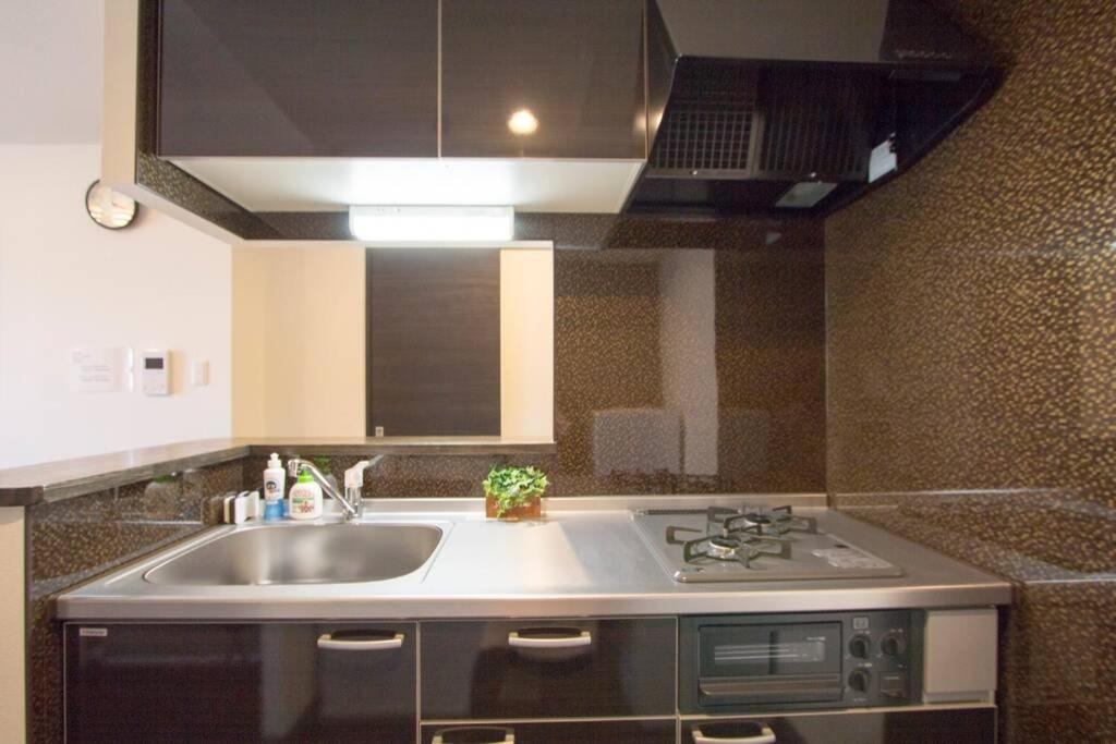 One-Bedroom Apartment - Photo 38