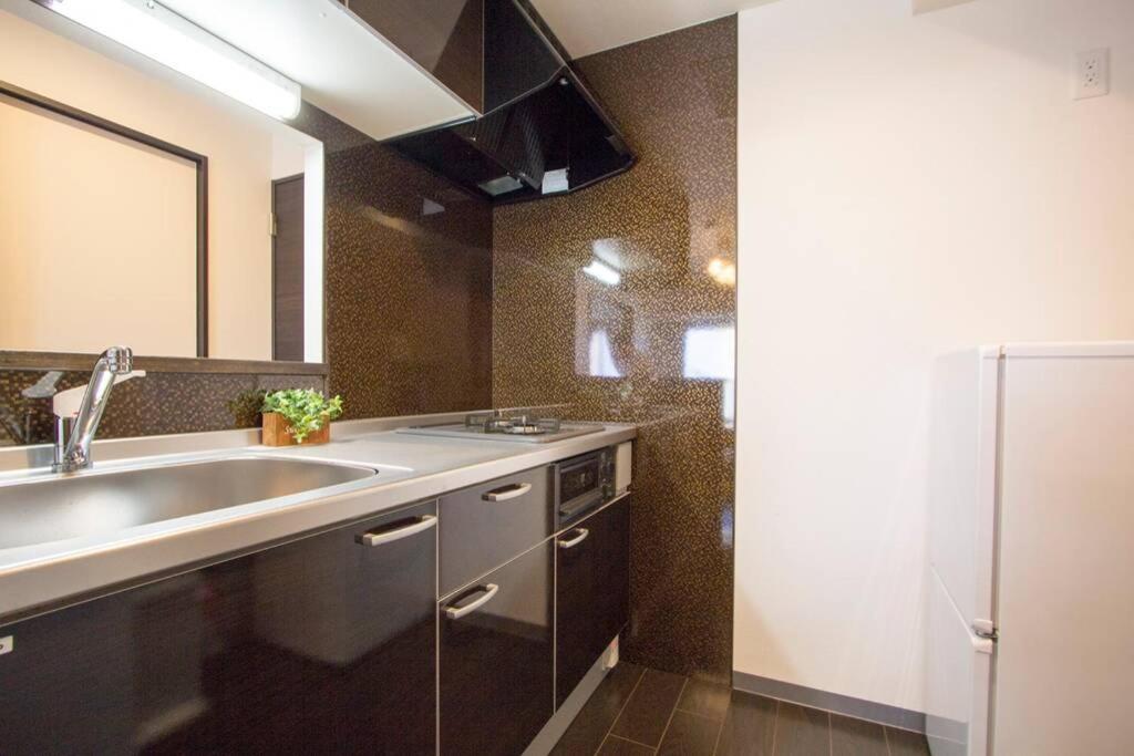 One-Bedroom Apartment - Photo 40