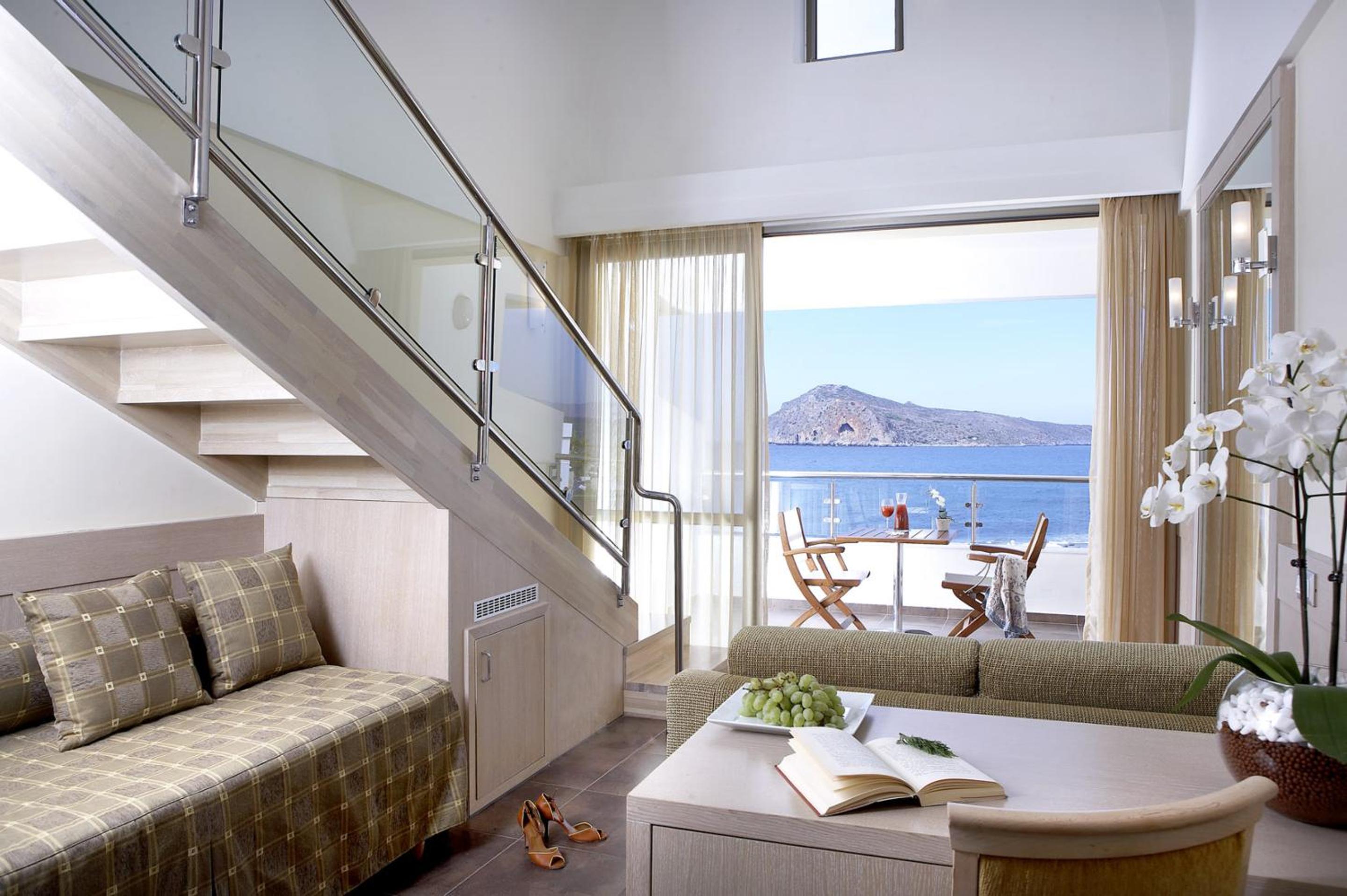 Junior Suite with Sea View - Photo 1