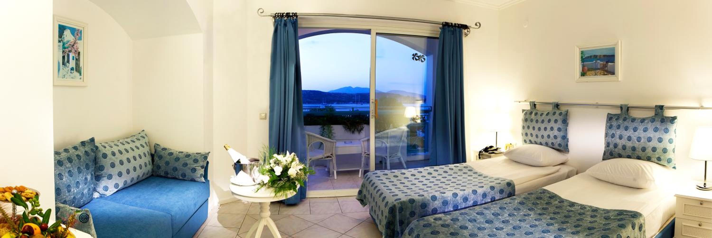 Relax Room with Sea View