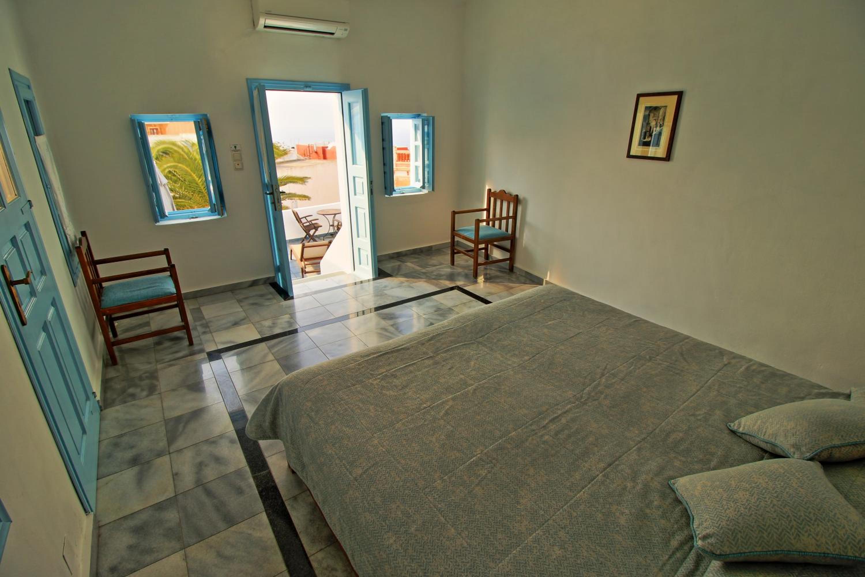 Superior Double Room - Photo 8