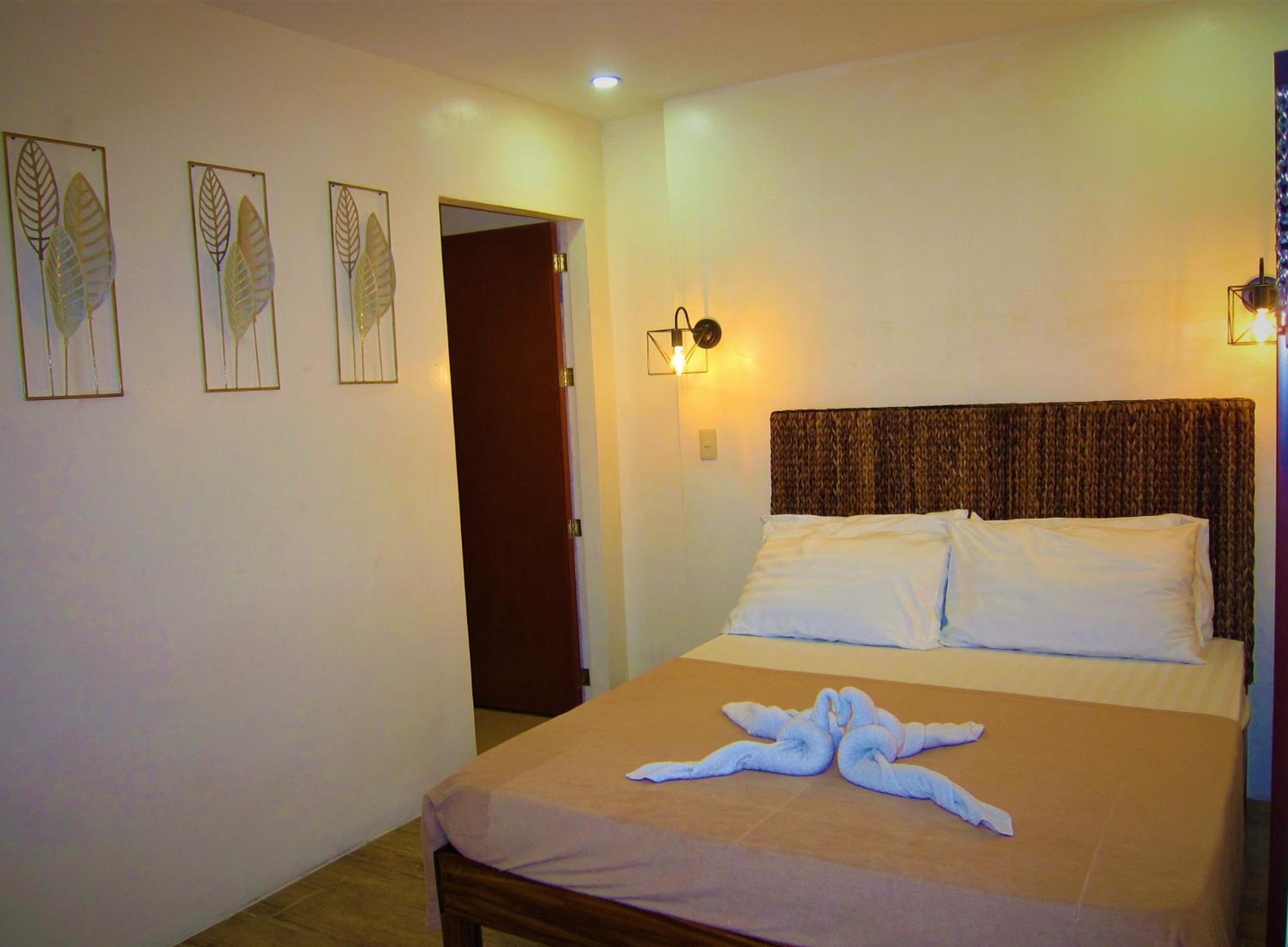 Deluxe Double Room - Photo 1