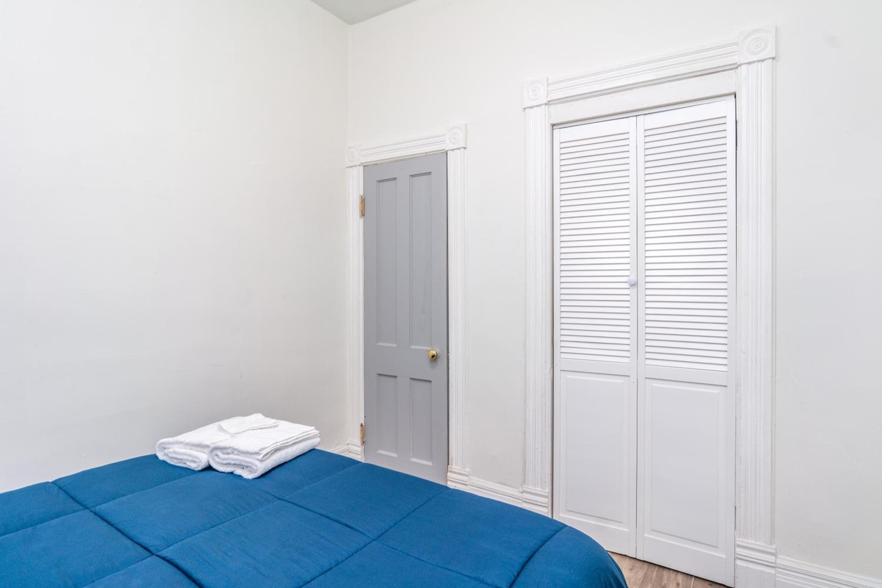 Apartment - Ground Floor photo 2