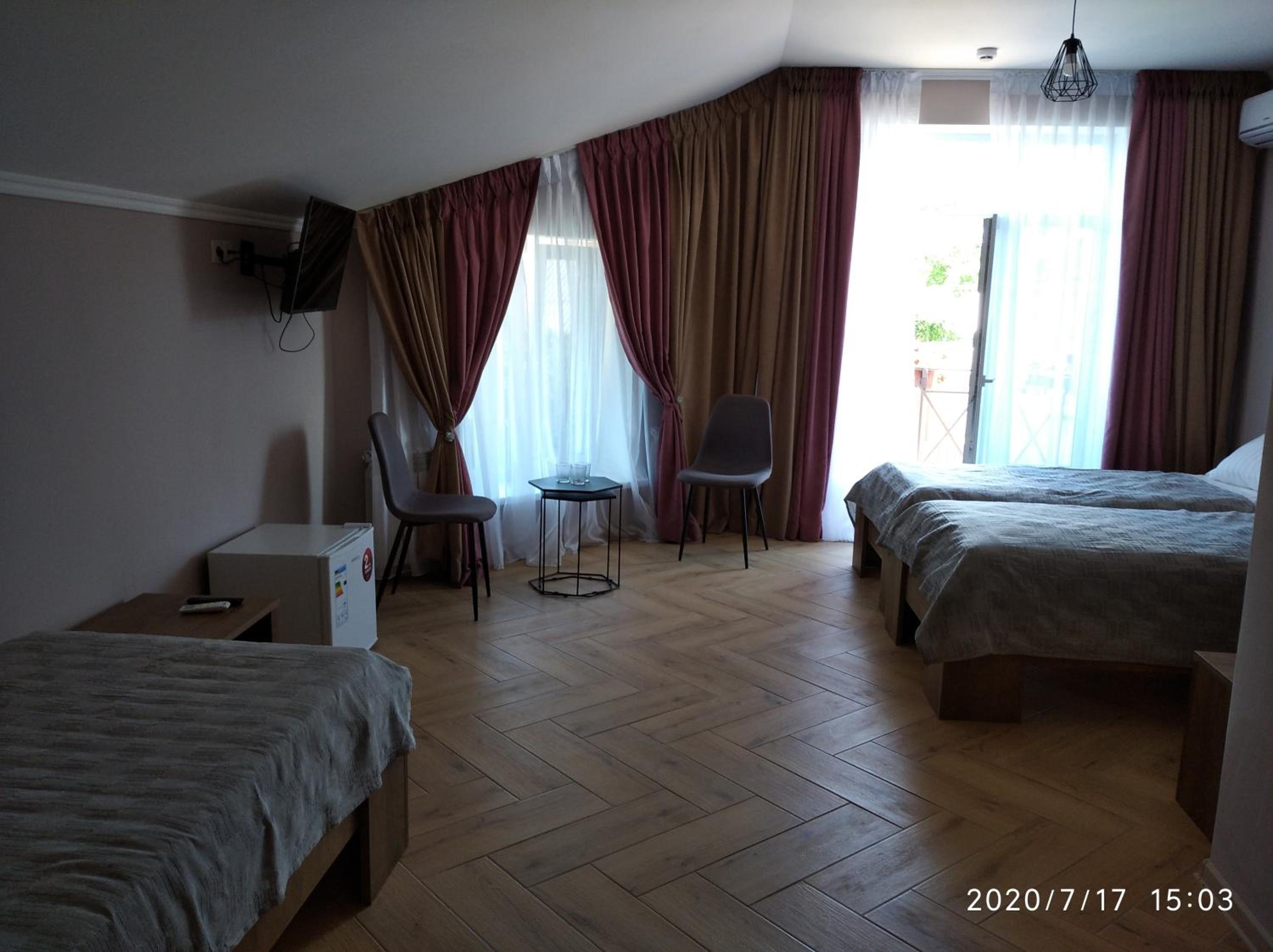 Basic Triple Room