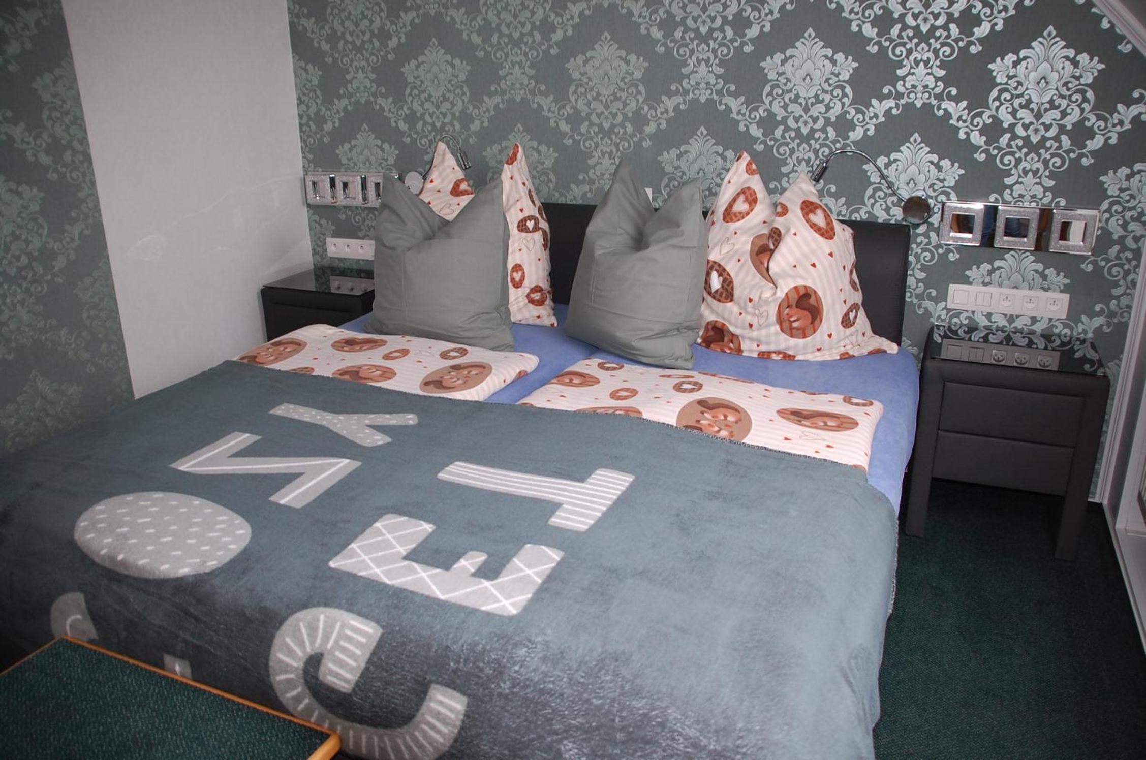 Deluxe Double Room photo 3