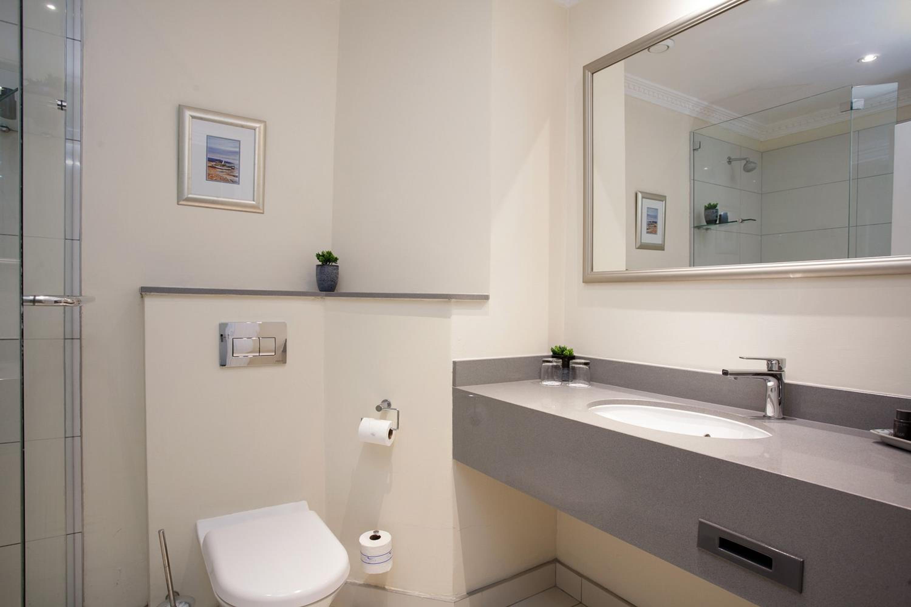 Double Room with Partial Sea View