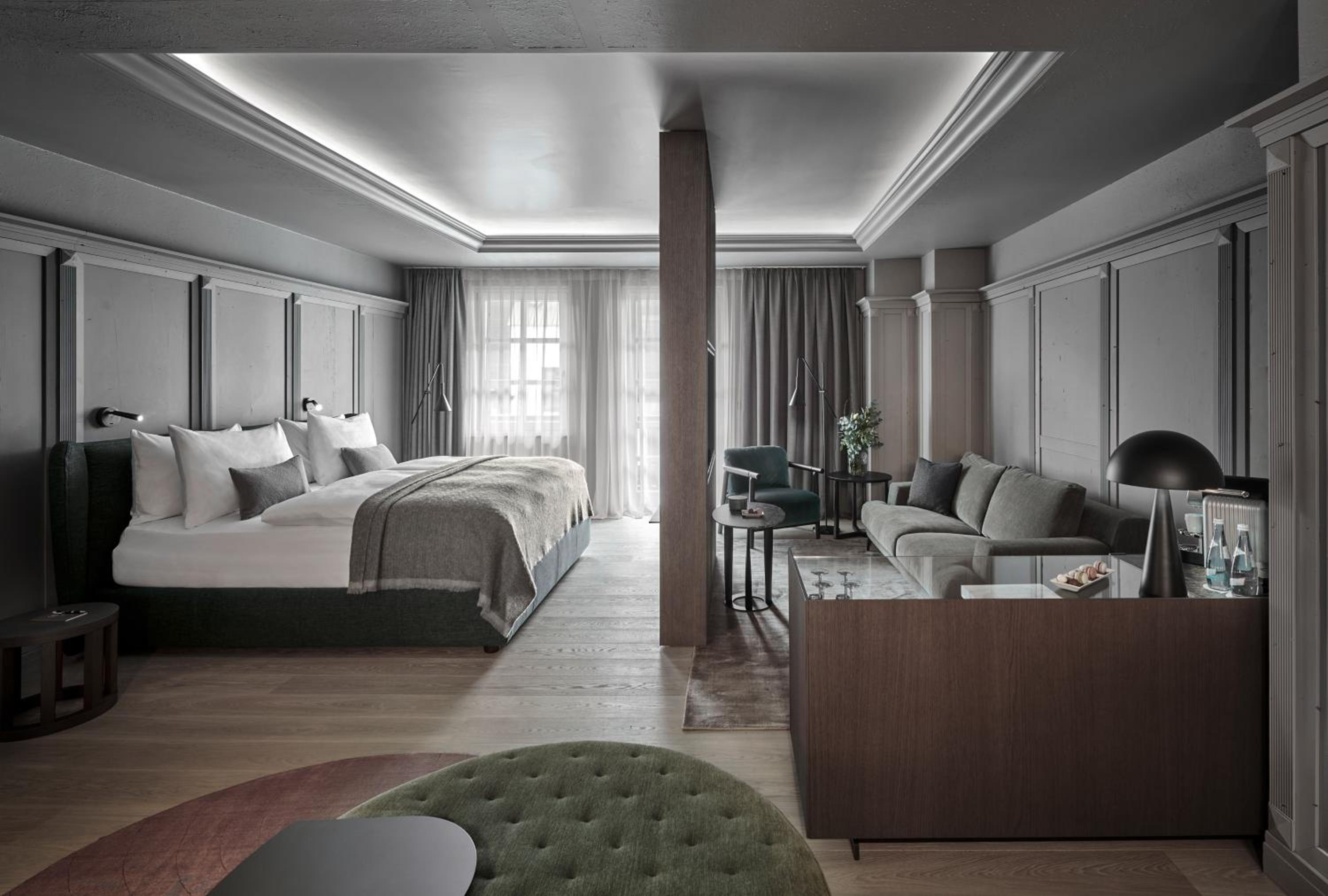 Deluxe Suite photo 1