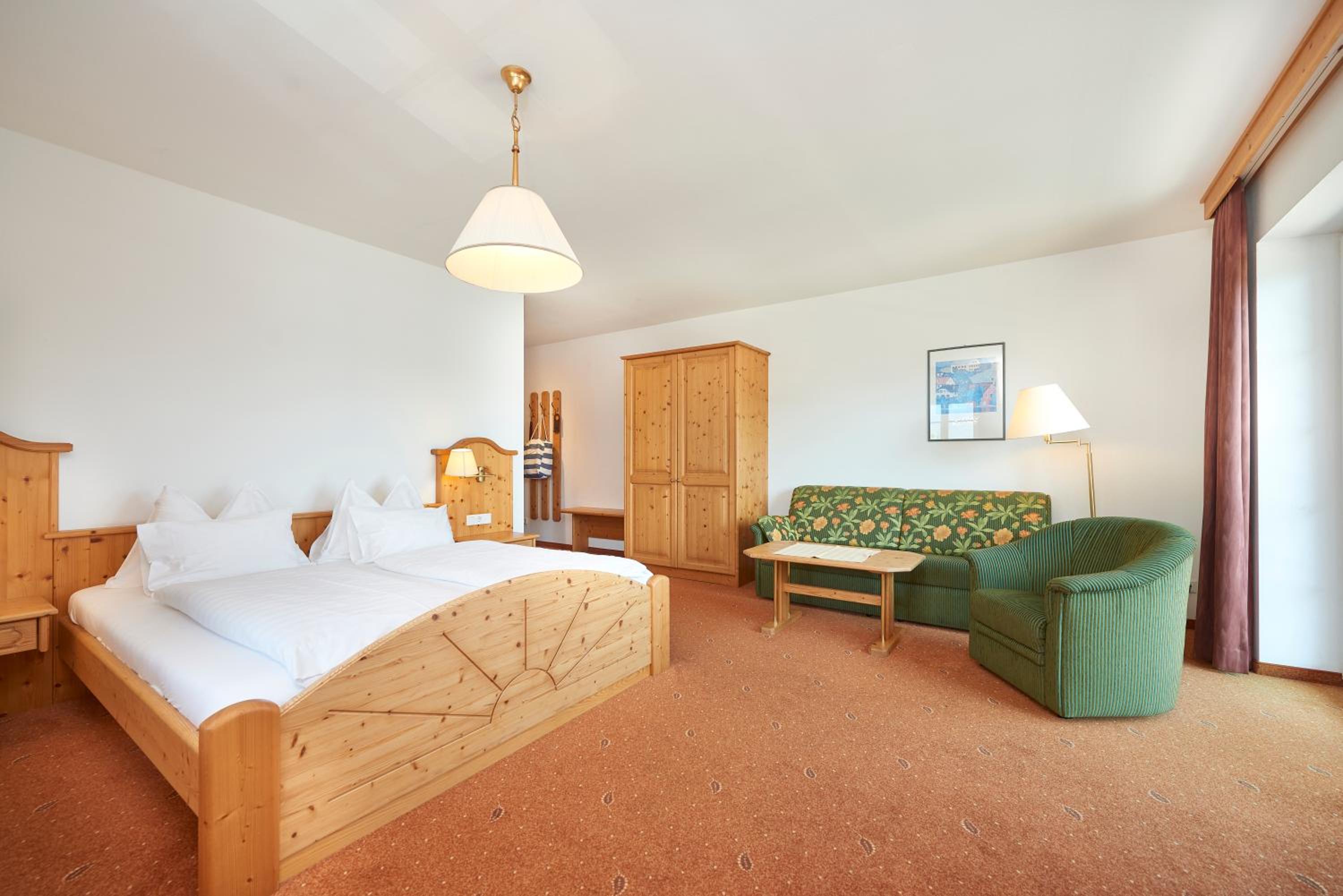Double Room Alpin with Balcony and Lake View